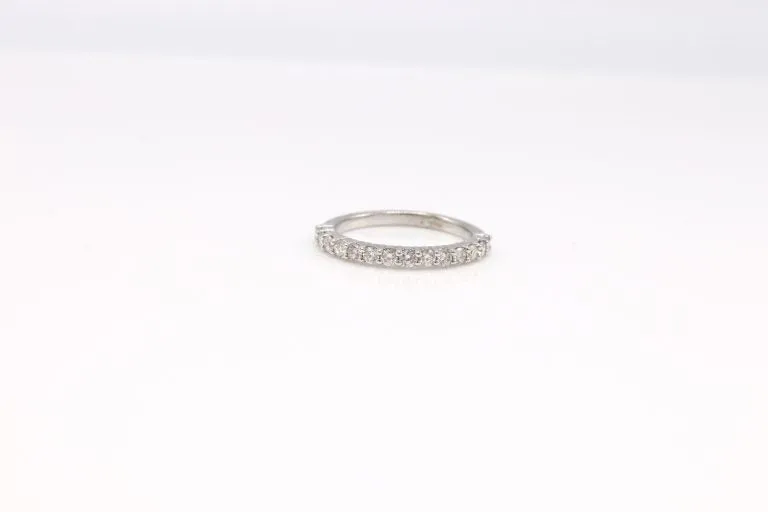 0.50-14K White Gol Diamond Women’s Wedding & Engagement Band