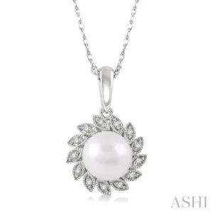 1/10 Ctw Sunflower 7x7MM Pearl and Round Cut Diamond Pendant With Chain in 10K White Gold