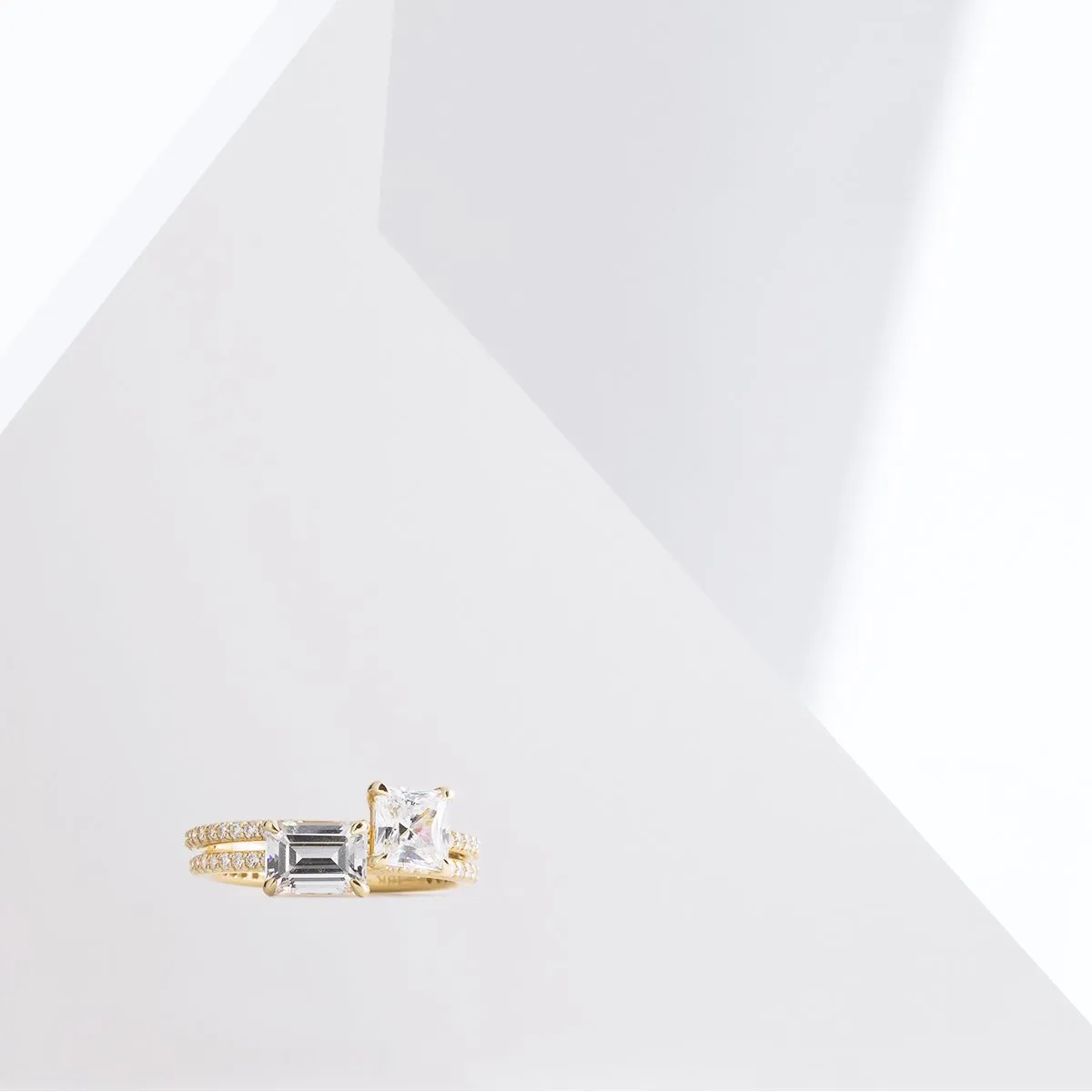 18K Gold 4-Prong Pave Diamond Ring Mount