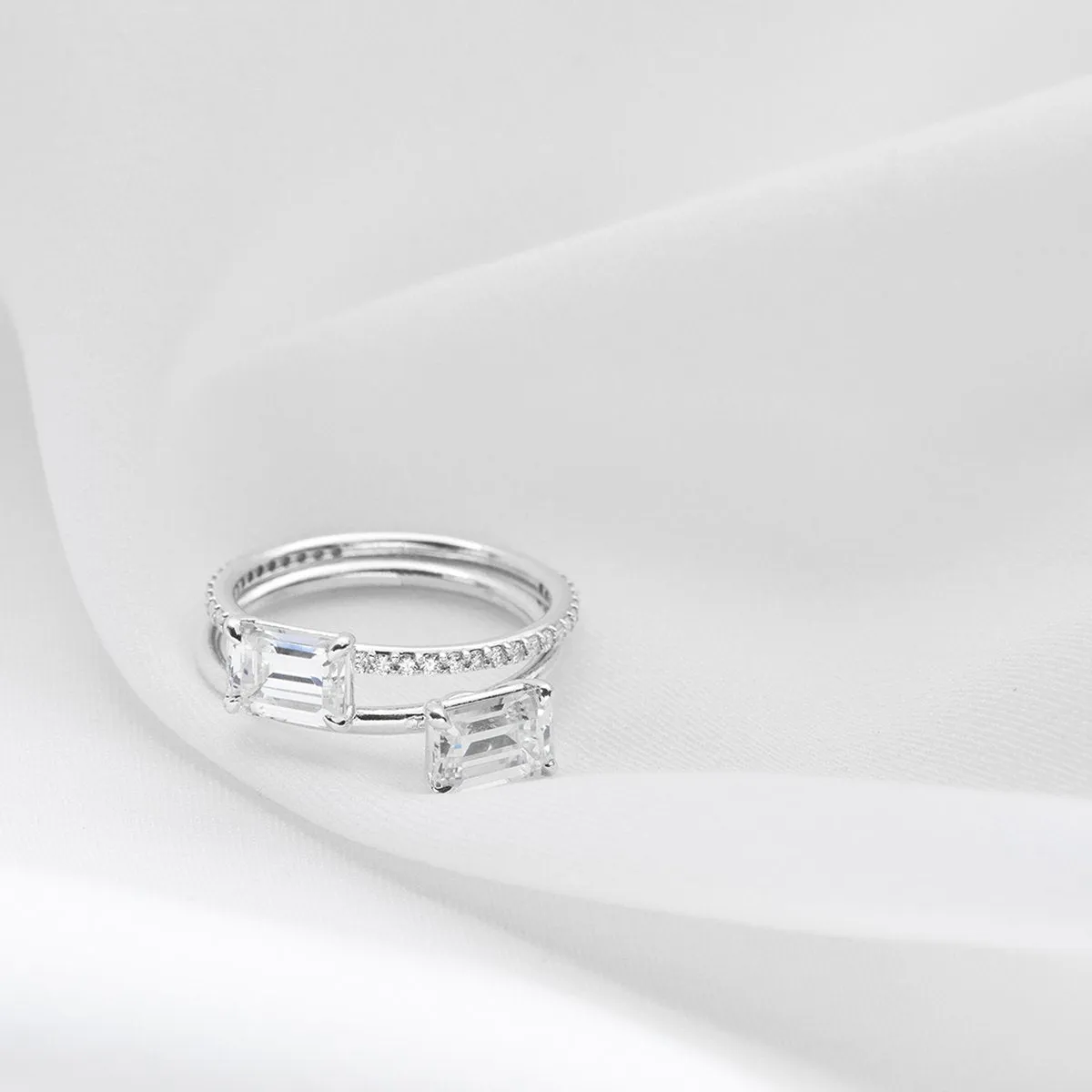 18K Gold 4-Prong Pave Diamond Ring Mount