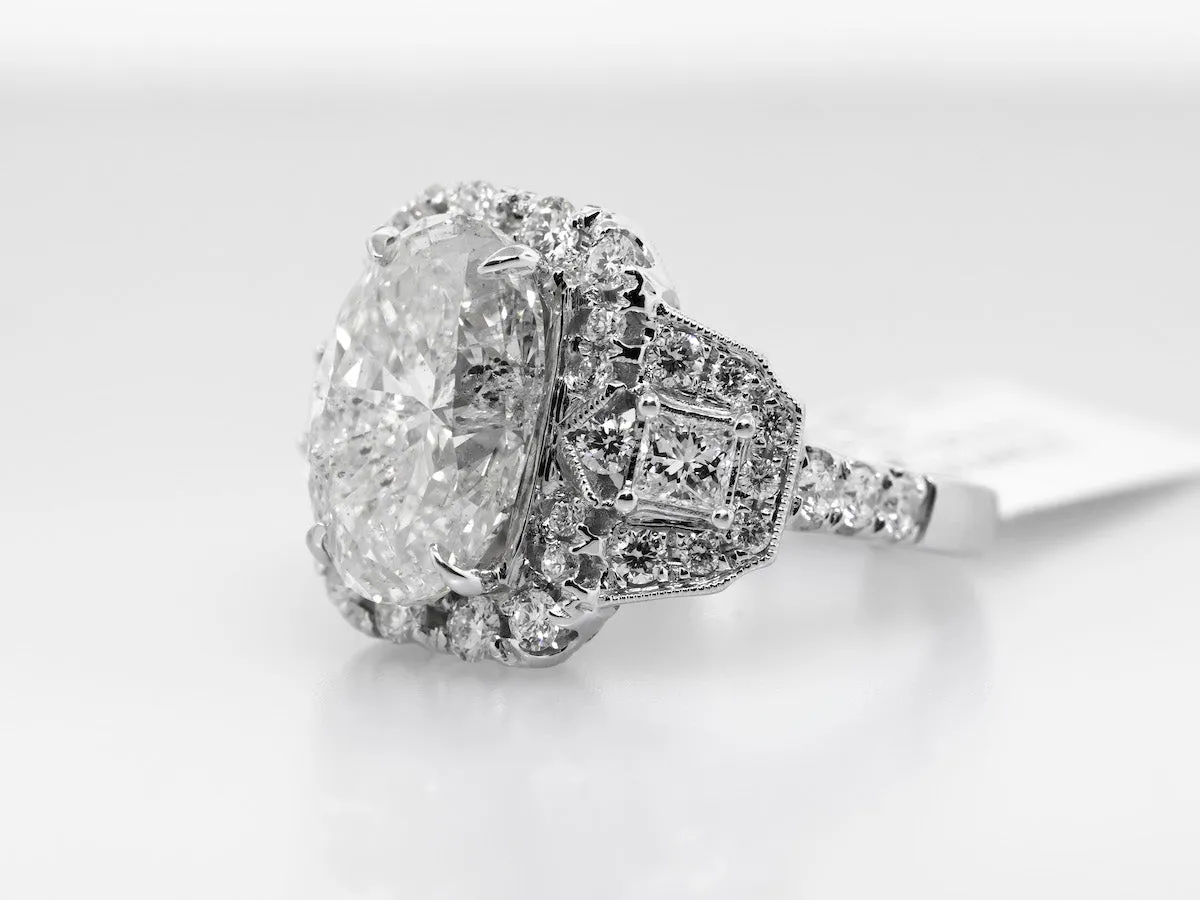 18k White Gold Diamond Ring 6.05ct H/si3 Oval Cut with 1.50 Total Ct On Mounting
