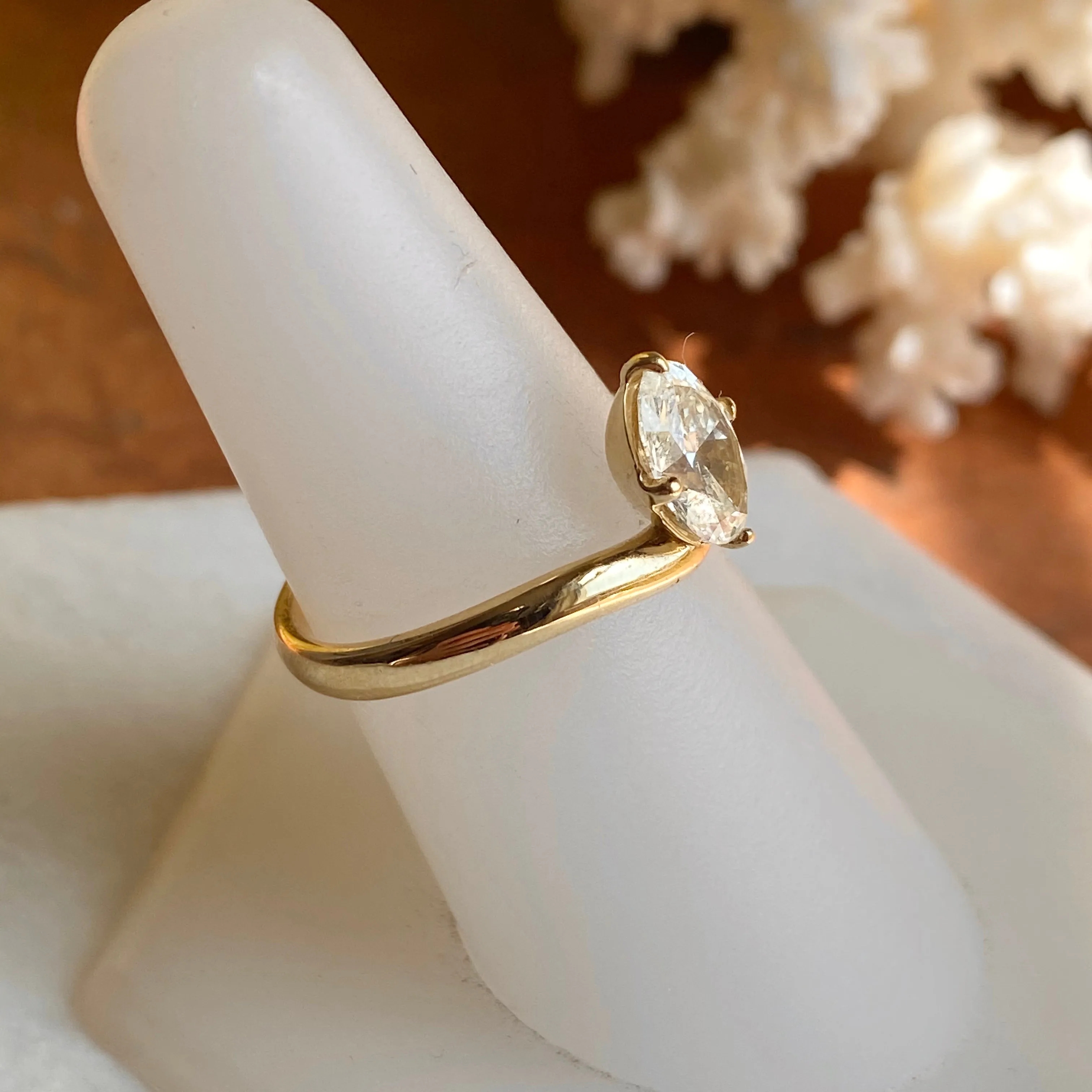 18KT Yellow Gold Oval Yellow Fancy 1.31CT Diamond Chevron Band Ring