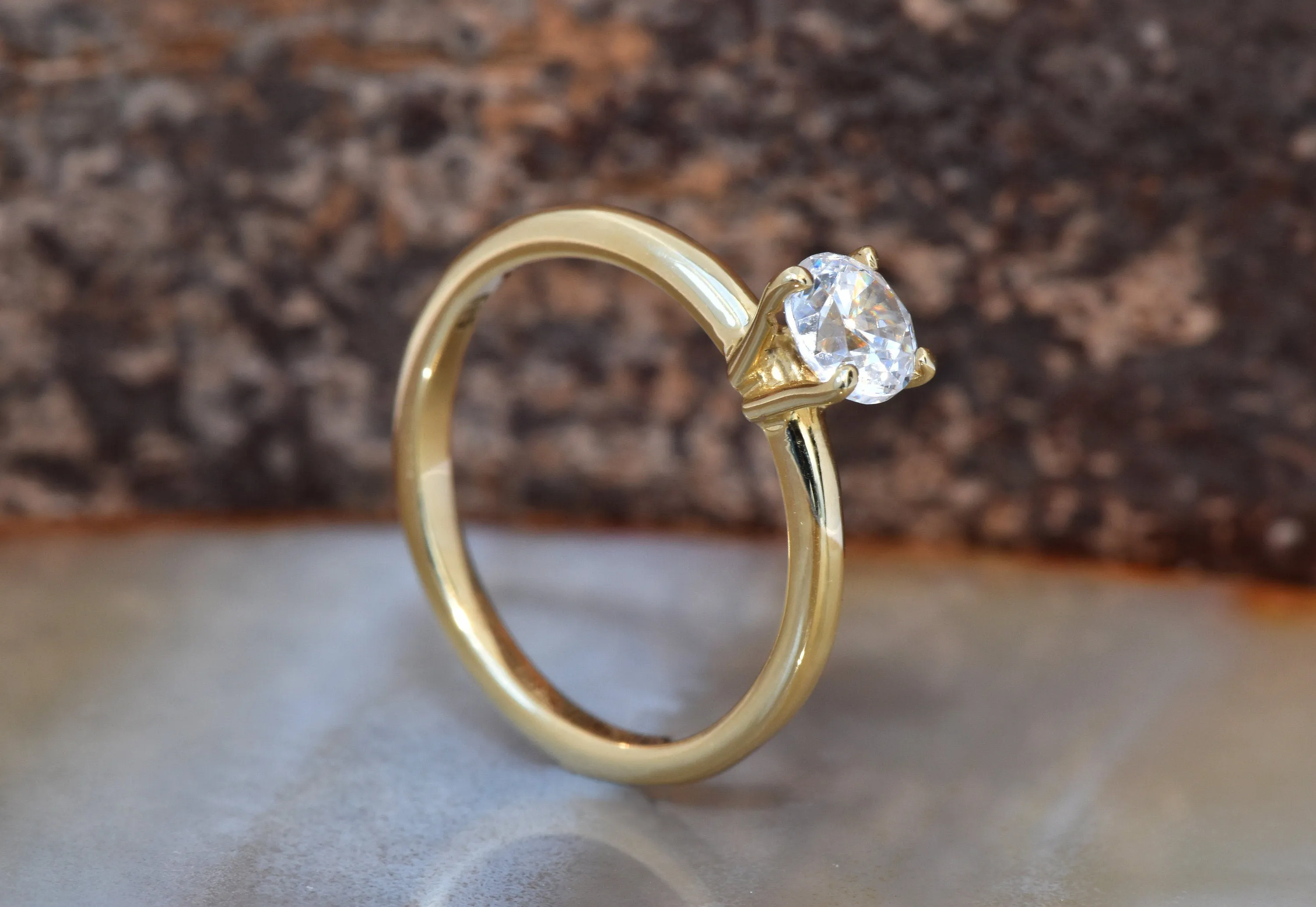 2 carat Moissanite ring-solitaire moissanite ring-4 prong solitaire ring-Solitaire engagement ring round-Moissanite ring yellow gold