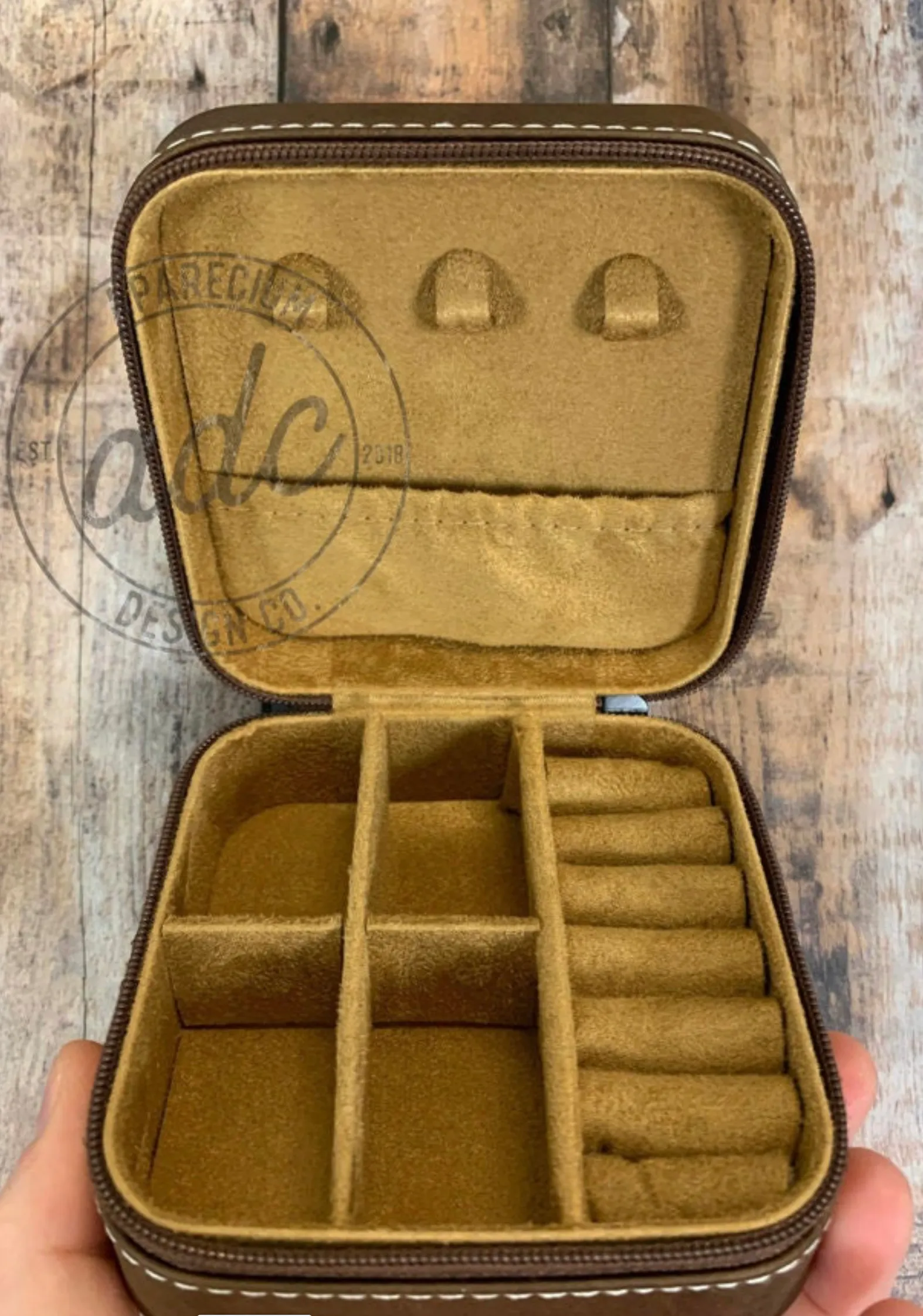 2024 Maretta Jewelry Box