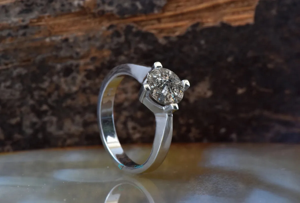 2.12 ct Salt and Pepper  diamond ring- Gray Diamond