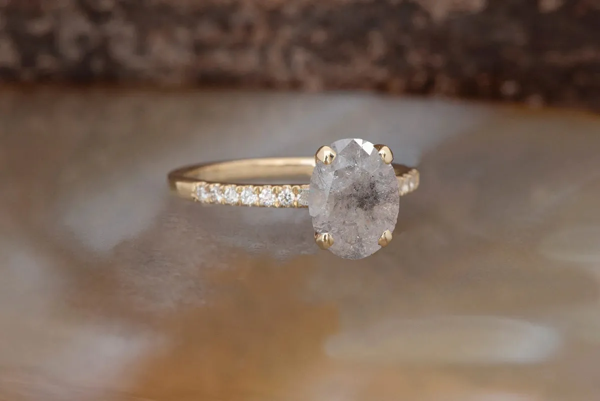 2.60 ct Salt and Pepper oval shape diamond engagement ring - 14k 18K Yellow Gold