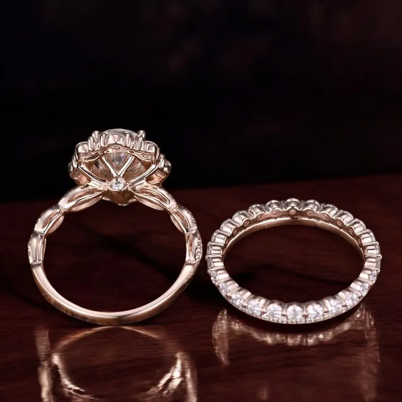 3.950ct Oval cut Moissanite engagement ring set