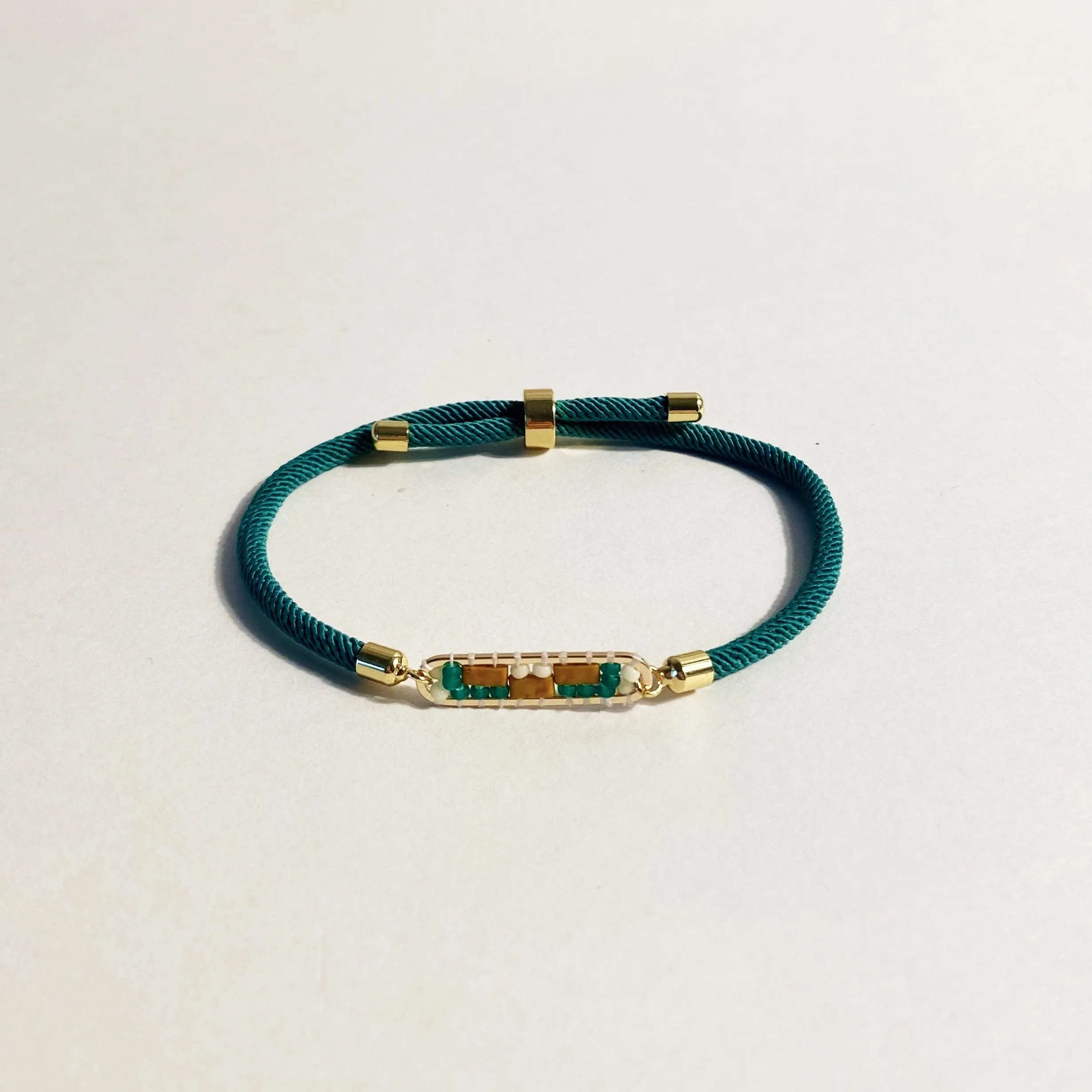 Abstract Bracelet in Daisy