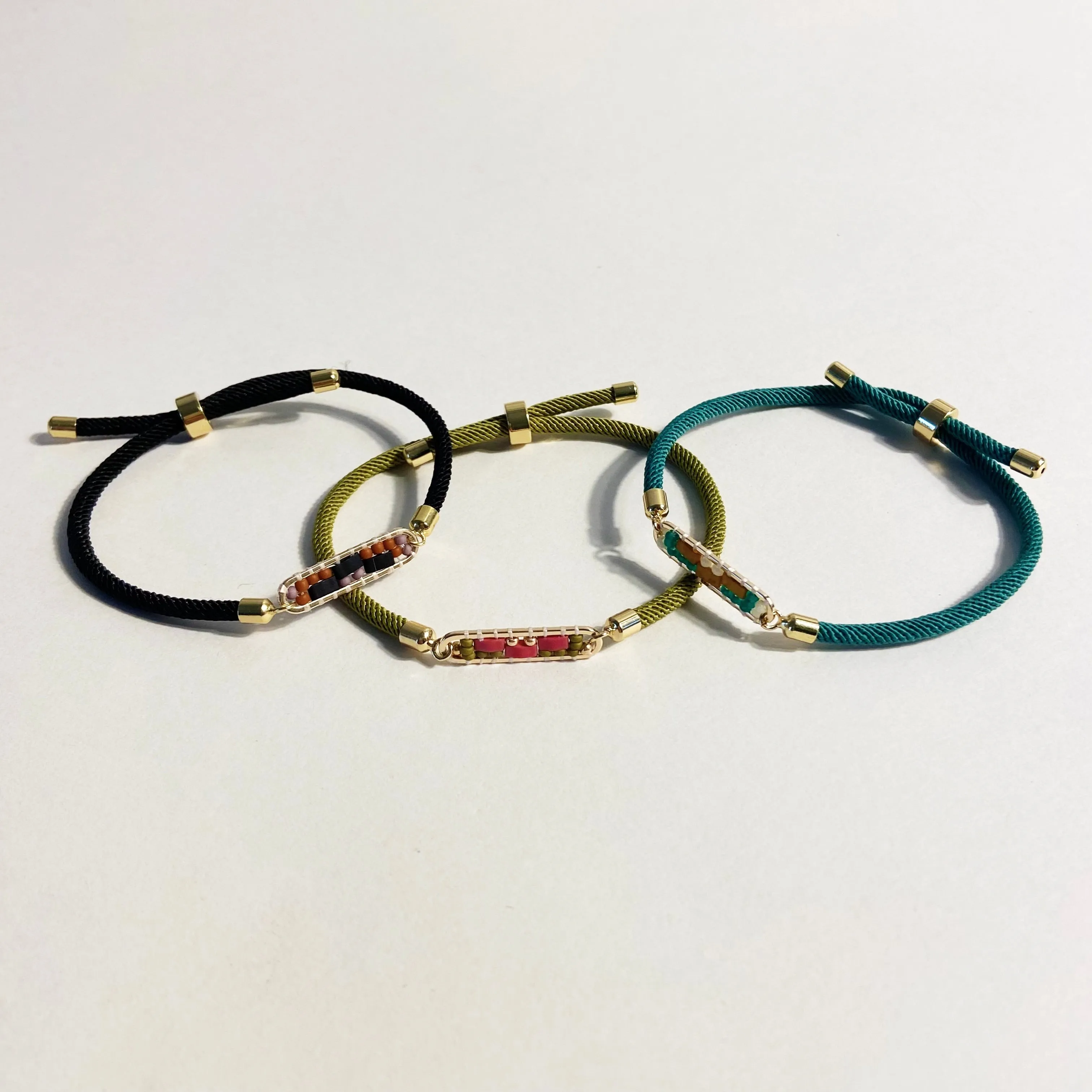 Abstract Bracelet in Daisy