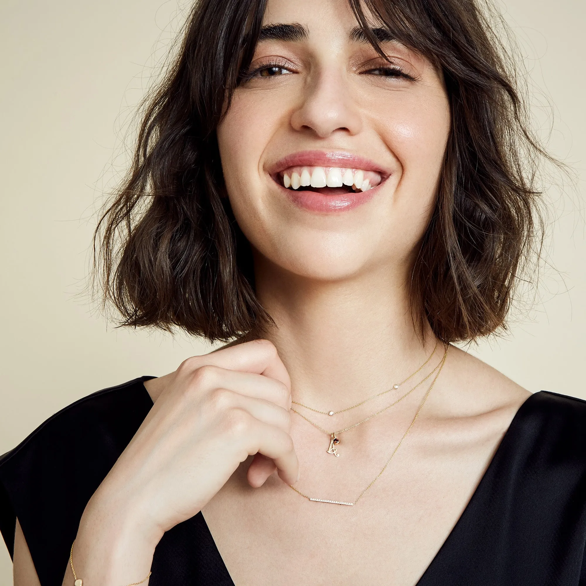 AMELIA SCRIPT INITIAL NECKLACE
