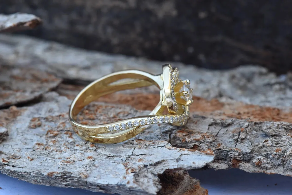 Art deco ring-Diamond Vintage engagement ring- Gold Ring-Women Jewelry-Unique diamond ring-Promise ring-Filigree engagement ring-For Her