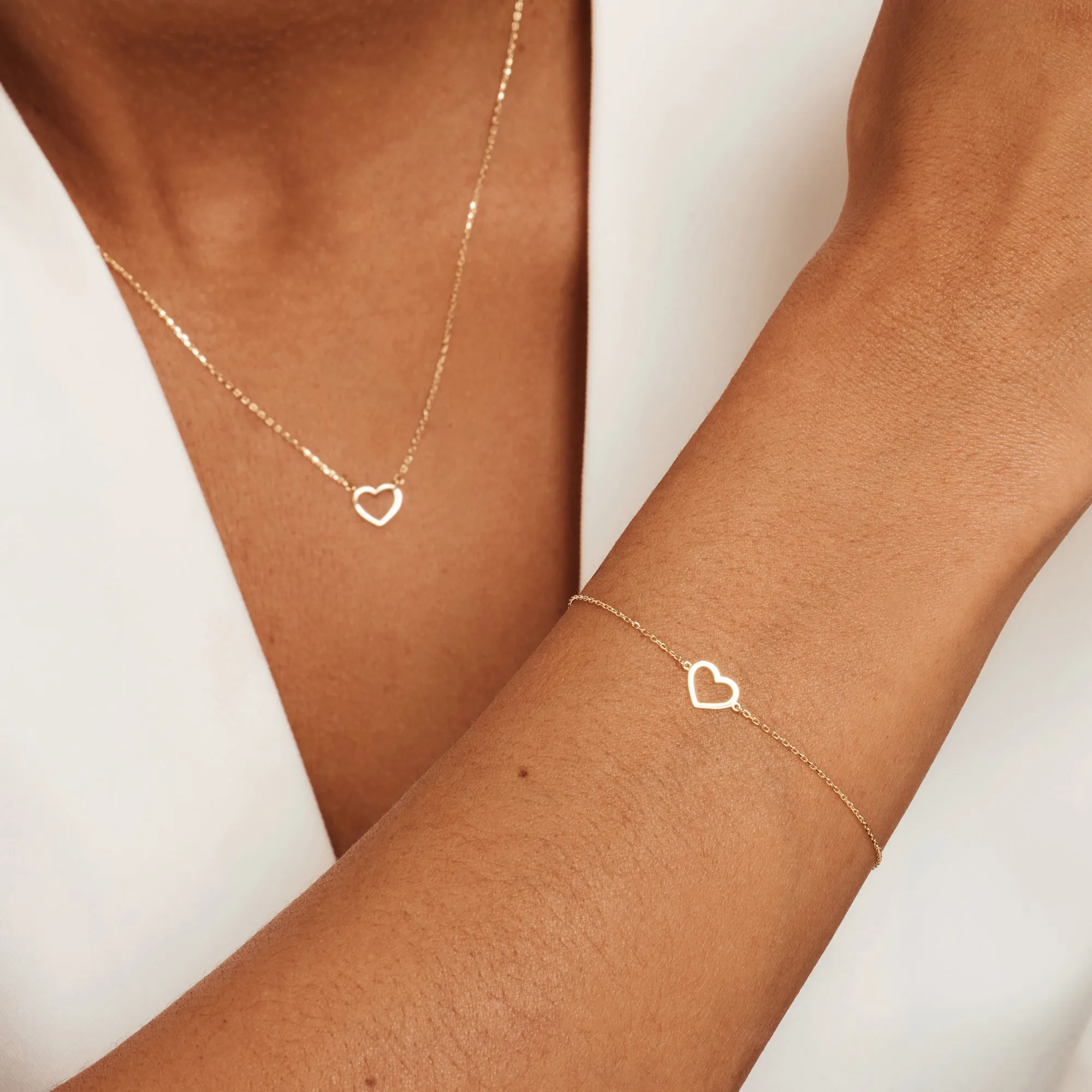 Belleville Amore 14 karat gold necklace with heart