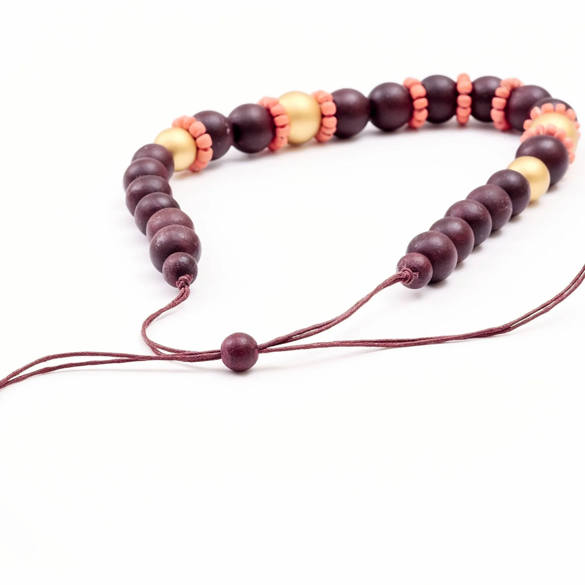 Burgundy Handmade Wooden Necklaces Pompa