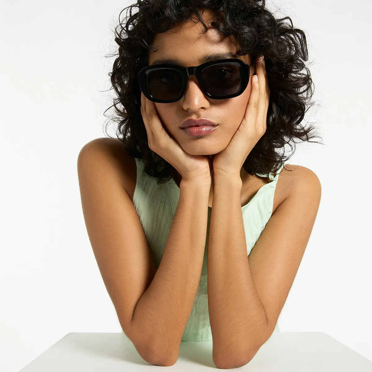Cascade Sunglasses - Black