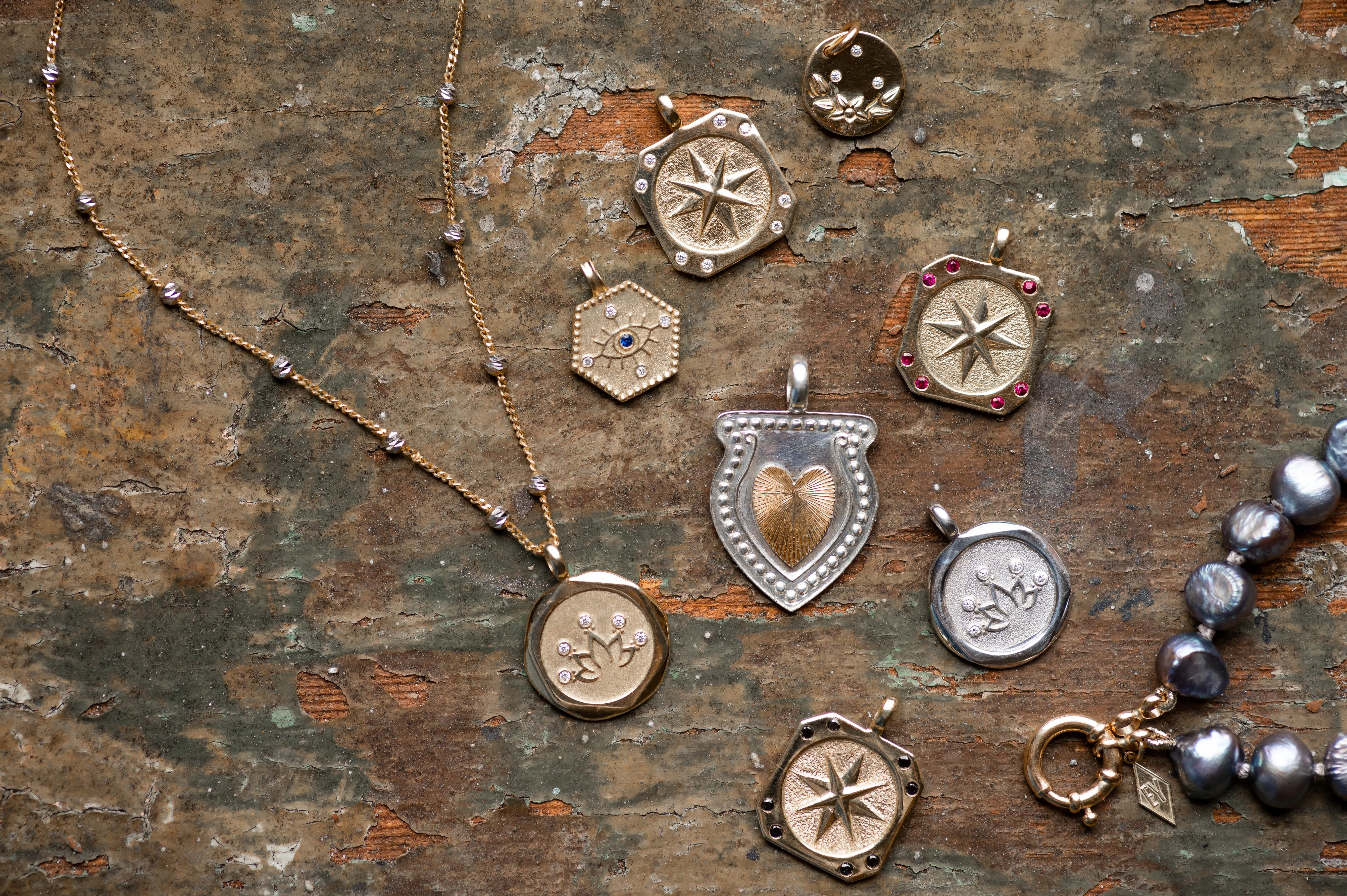Charmology Lotus 14K Gold & Diamond Medallion