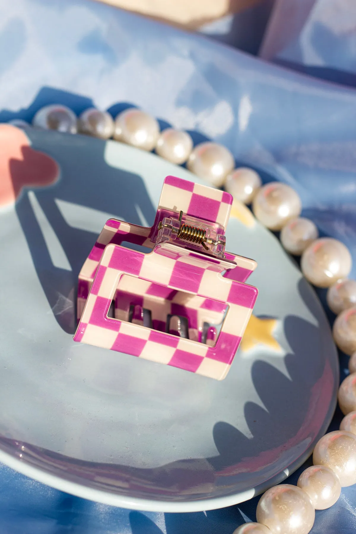 Checkerboard Print Cut Out Rectangle Claw Hair Clip