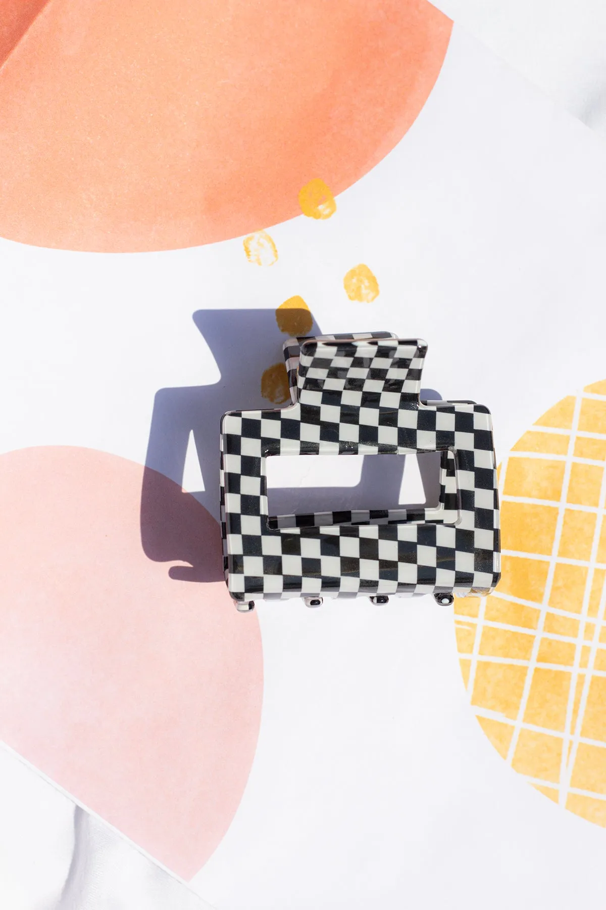 Checkerboard Print Cut Out Rectangle Claw Hair Clip
