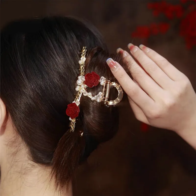 Chic Tassel Butterfly Pearl Clip