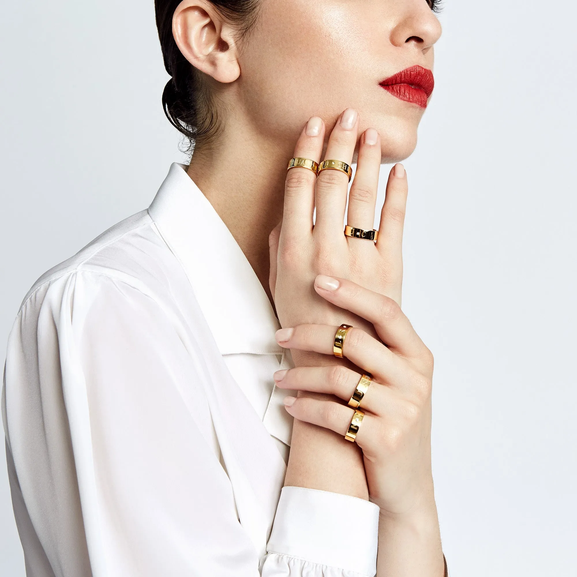 CIELA DIAMOND-DUO INITIAL RING BAND
