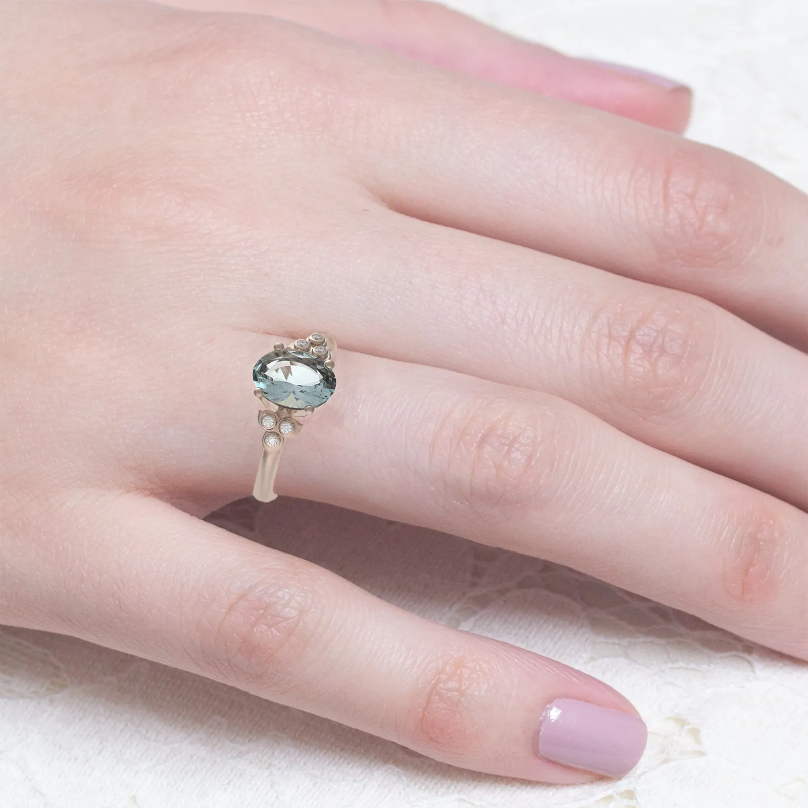 Clover Ring