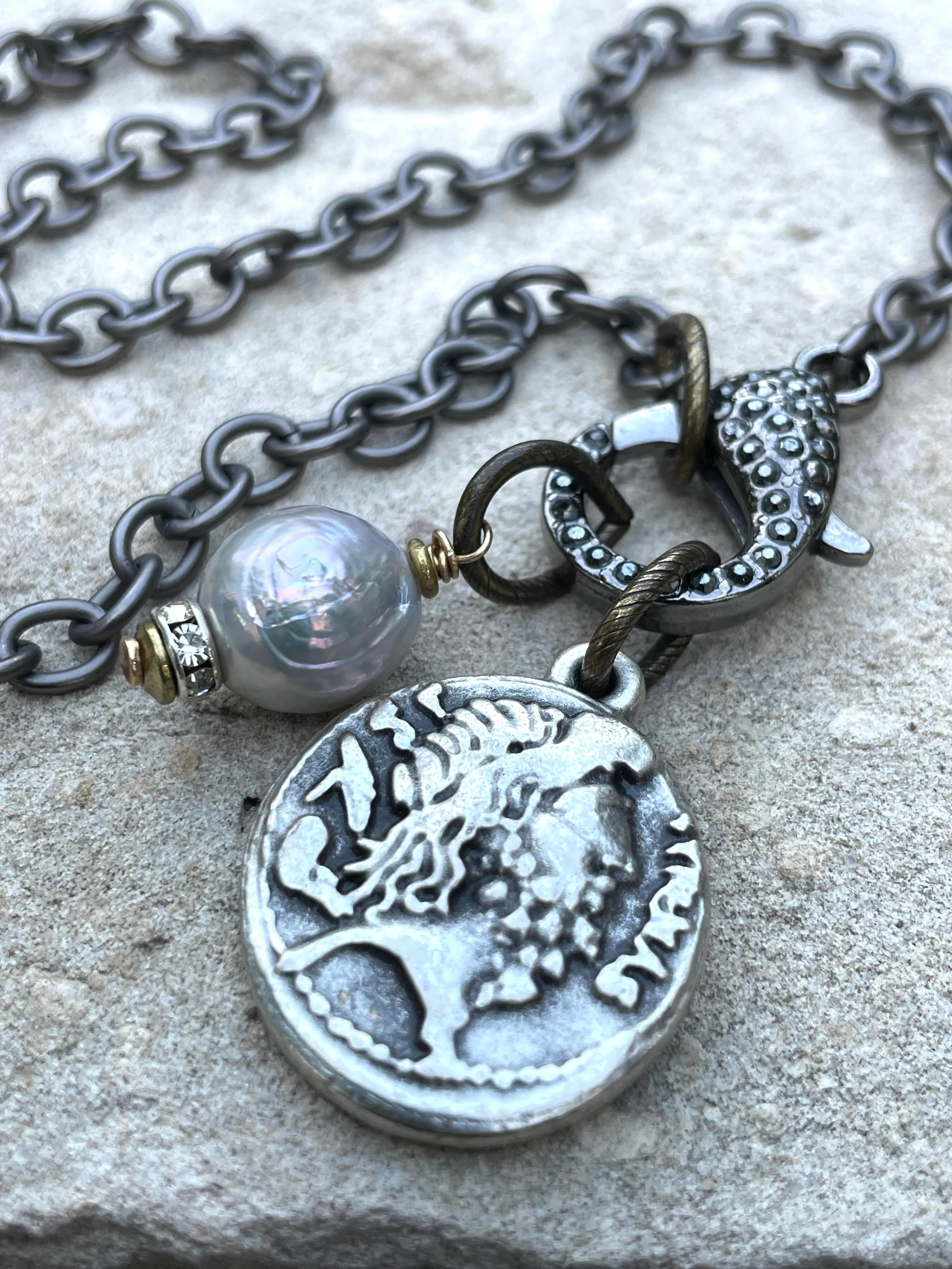 Coin and Pearl