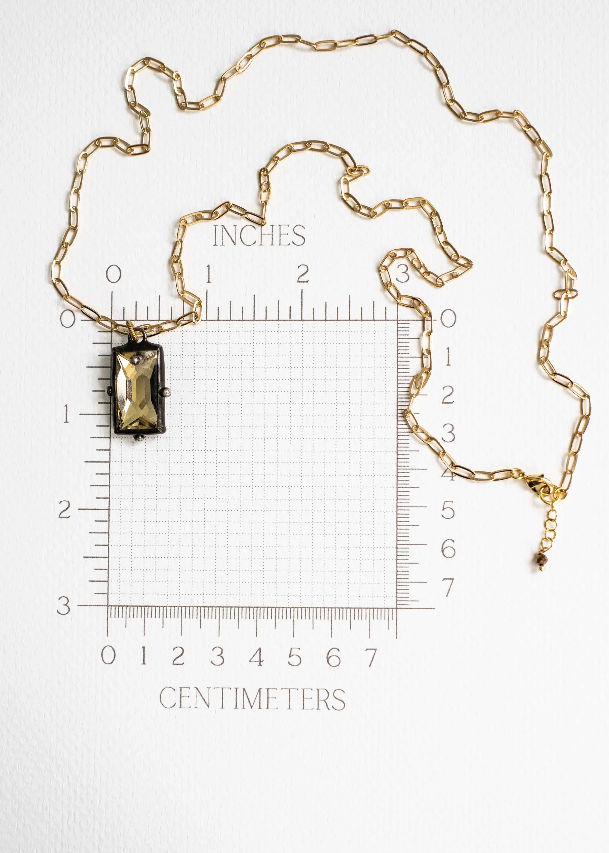 Cristal Doré Necklace