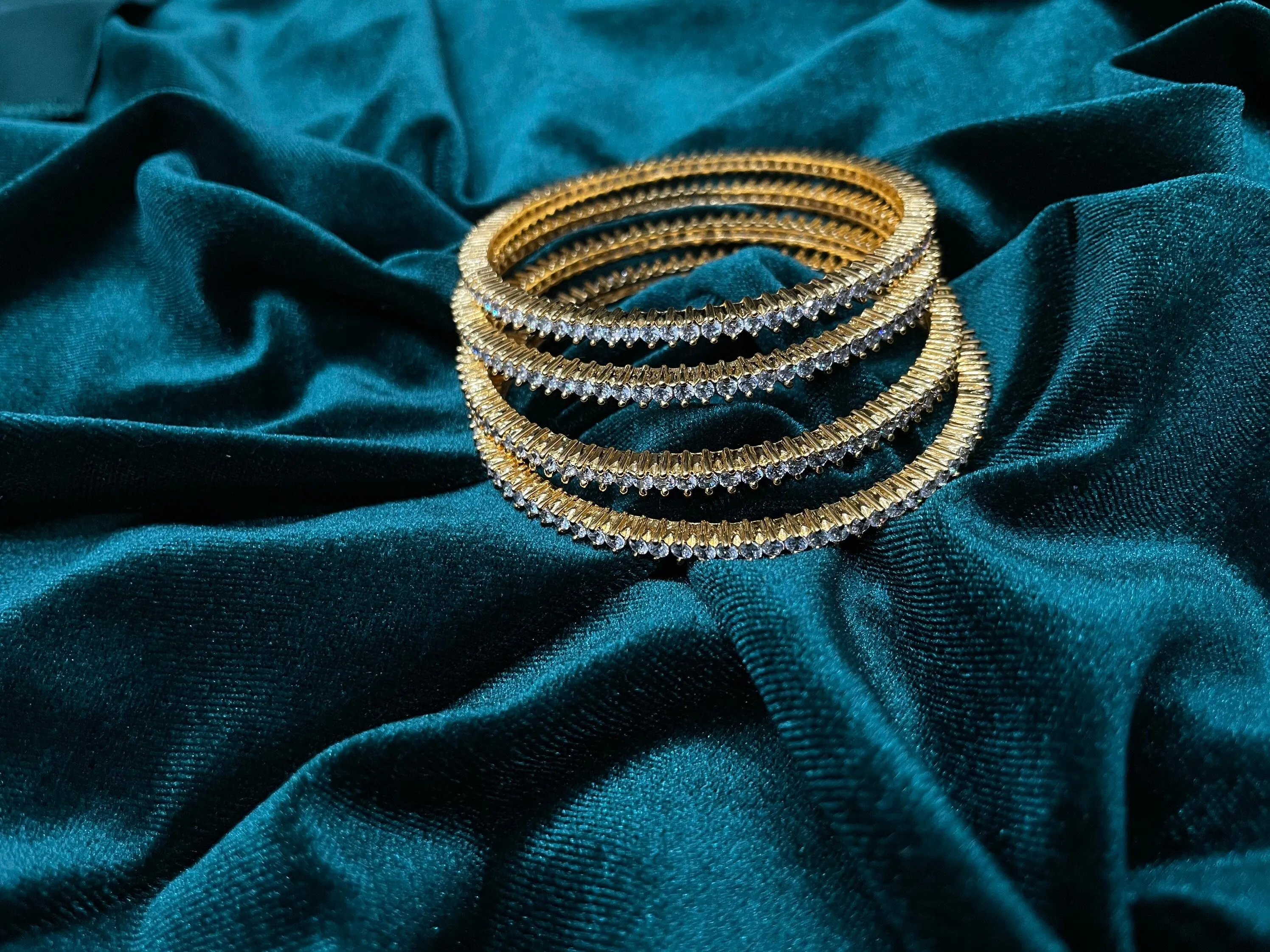 Diamond bangle,stone bangle,artificial jewelry,gift bangle,wedding jewelry,sabyasachi jewelry inspired,high end jewelry,fashion jewelry