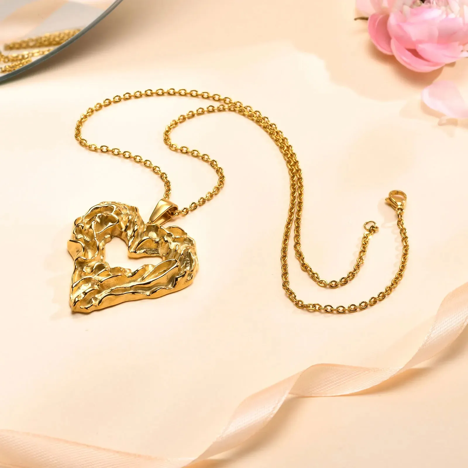 Exaggerated Oversize Heart Necklaces, Irregular Hammered Heart Pendant