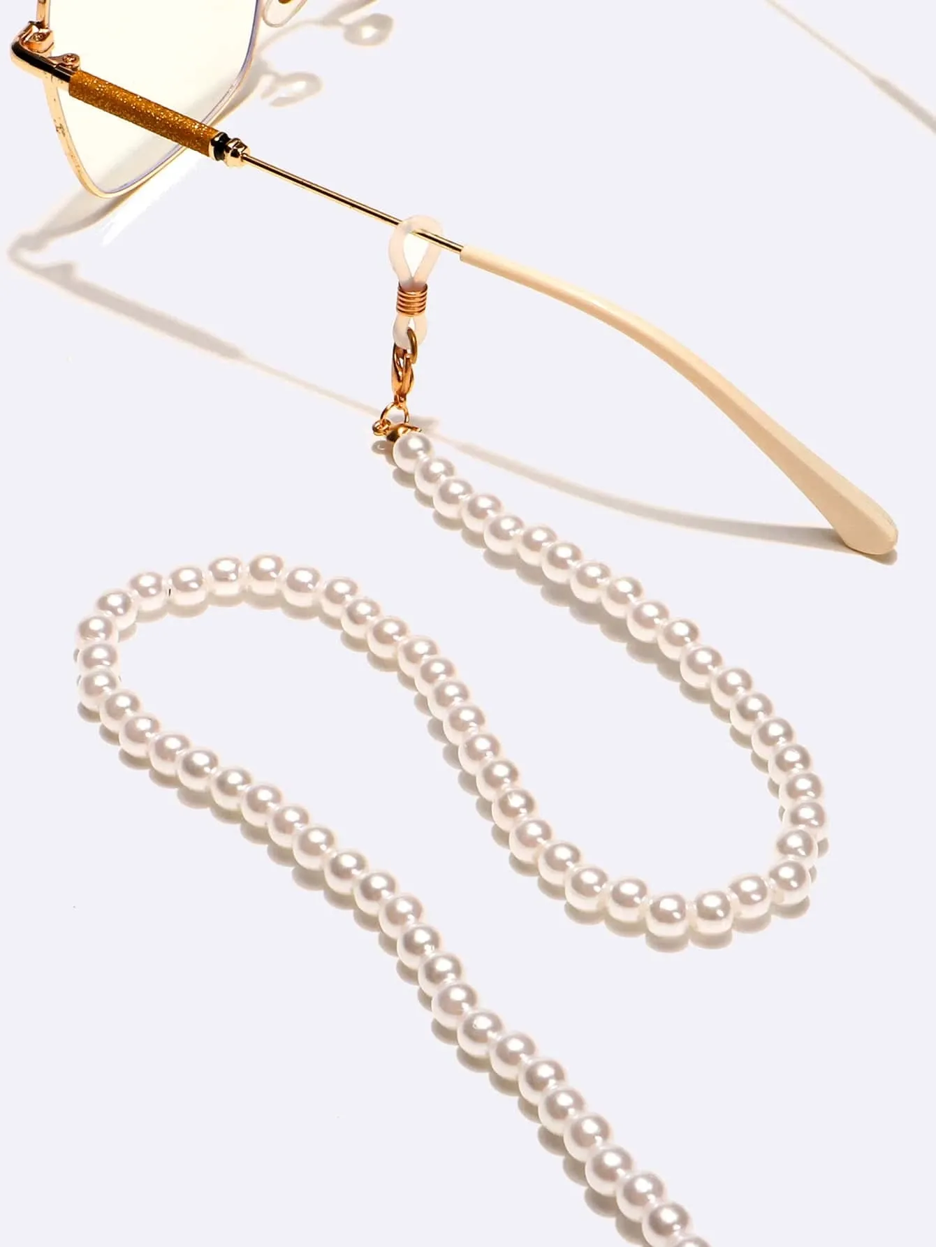 Faux Pearl Beaded Glasses Chain