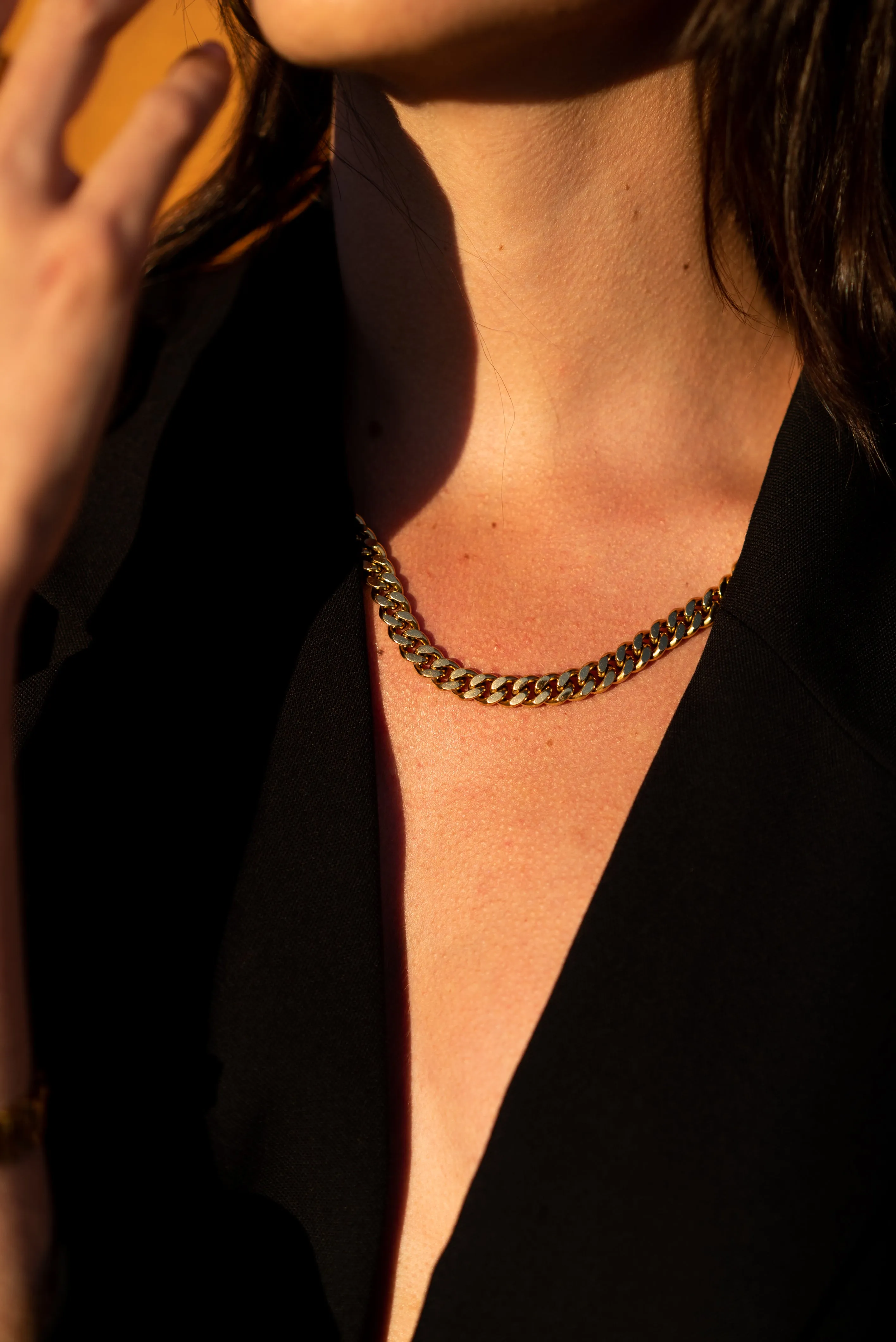 FEELS NECKLACE