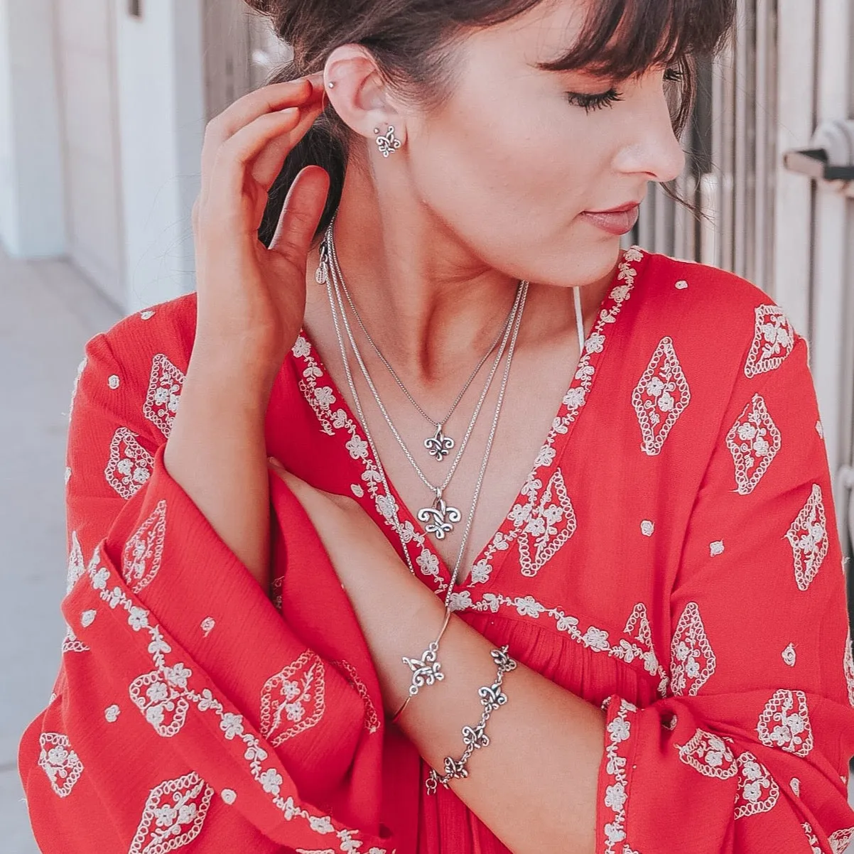 Fleur de Love Knot Pendant - Small