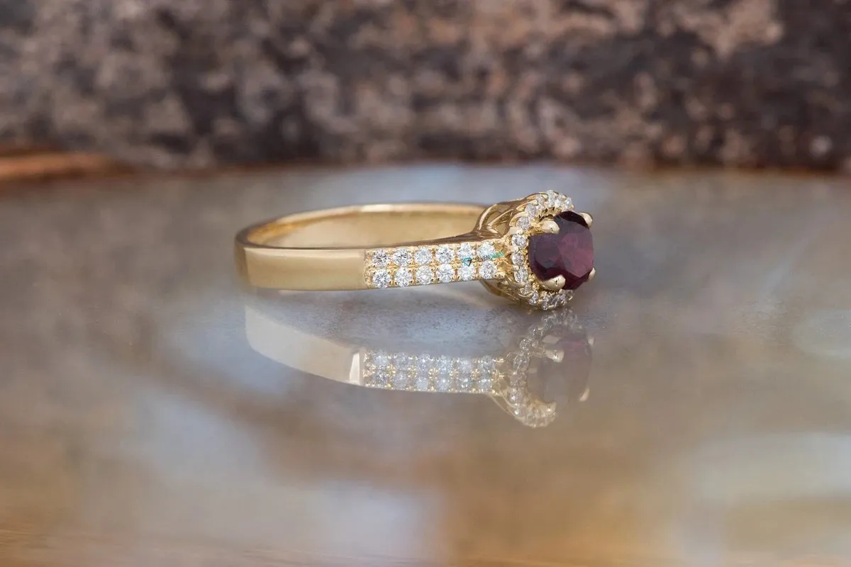 Garnet engagement ring-Garnet ring-Garnet engagement ring vintage- Promise ring-Branch engagement ring-Vintage wedding ring-Anniversary ring