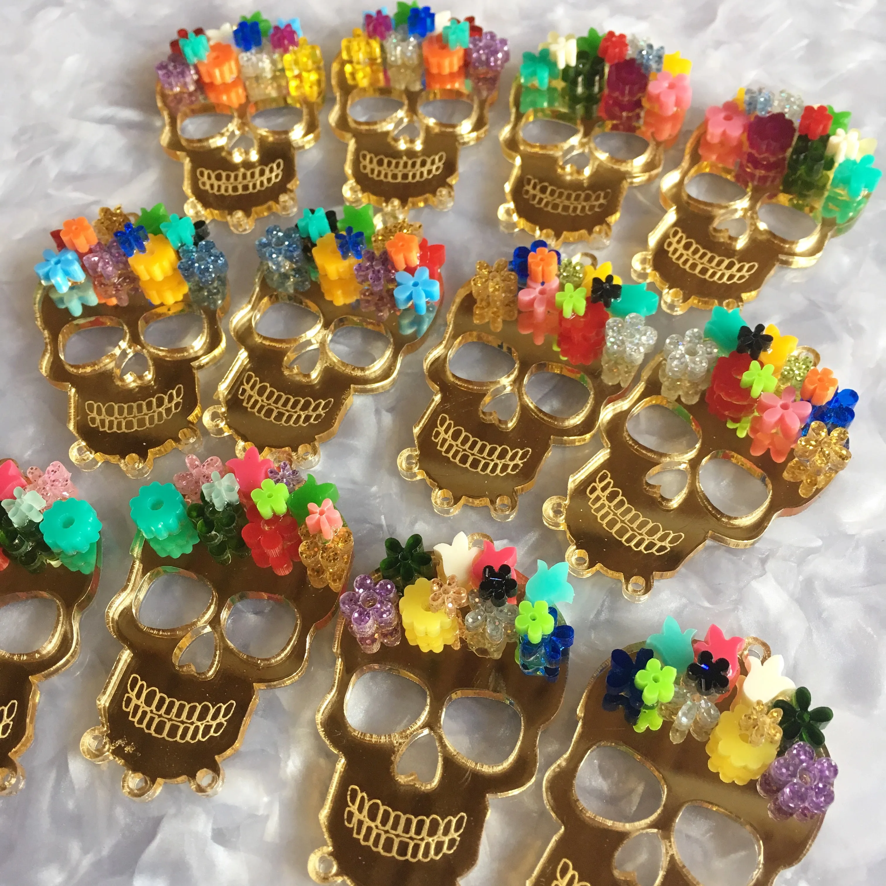 Gold Mexican Skulls / Day of the dead / Sugar Skulls / 12 Pieces, 50mm