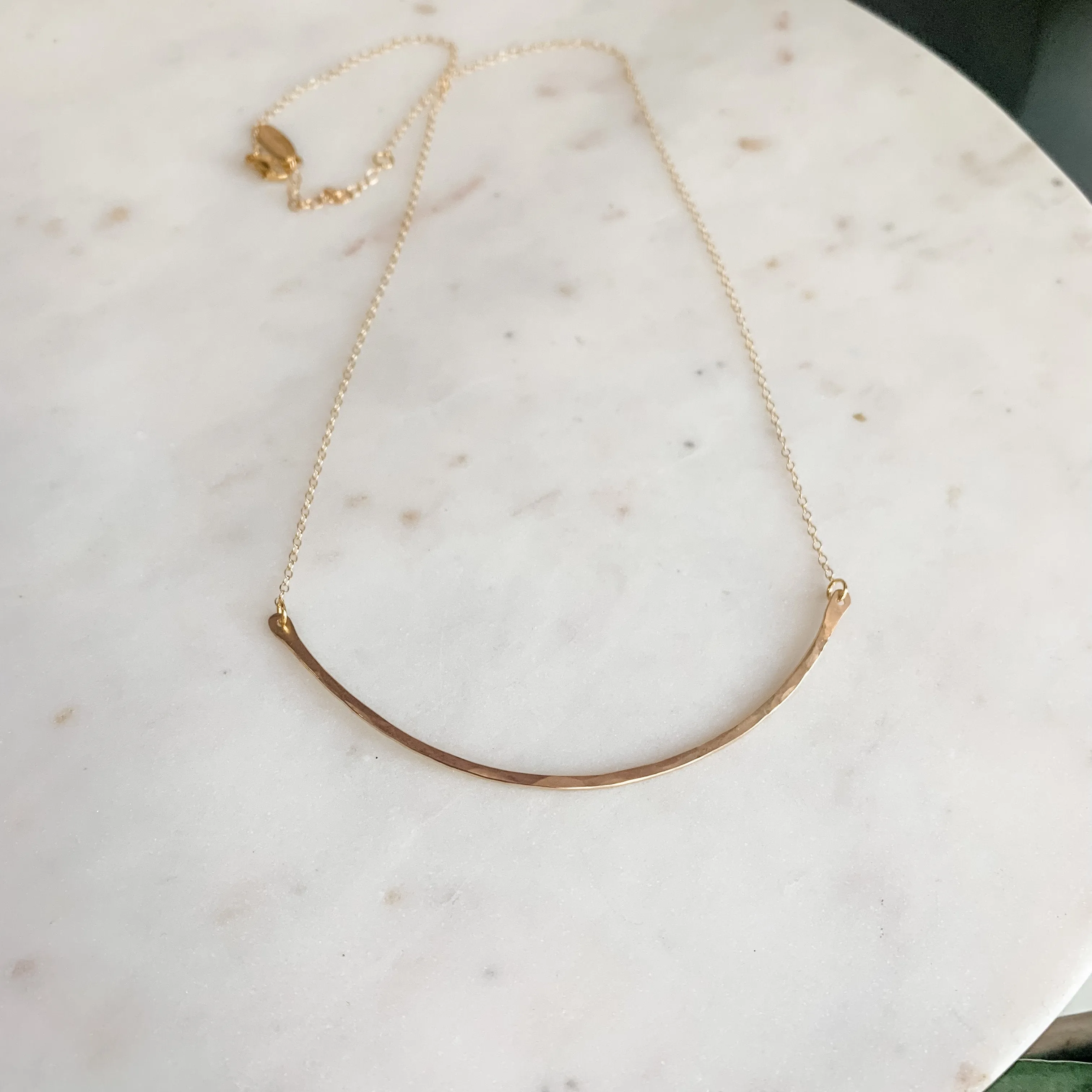 Hammered Curved Bar Layering Dainty Necklace