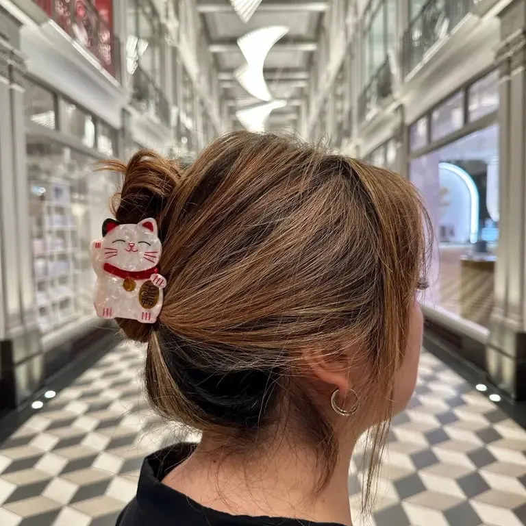 Hand Painted Lucky Cat Claw Hair Clip