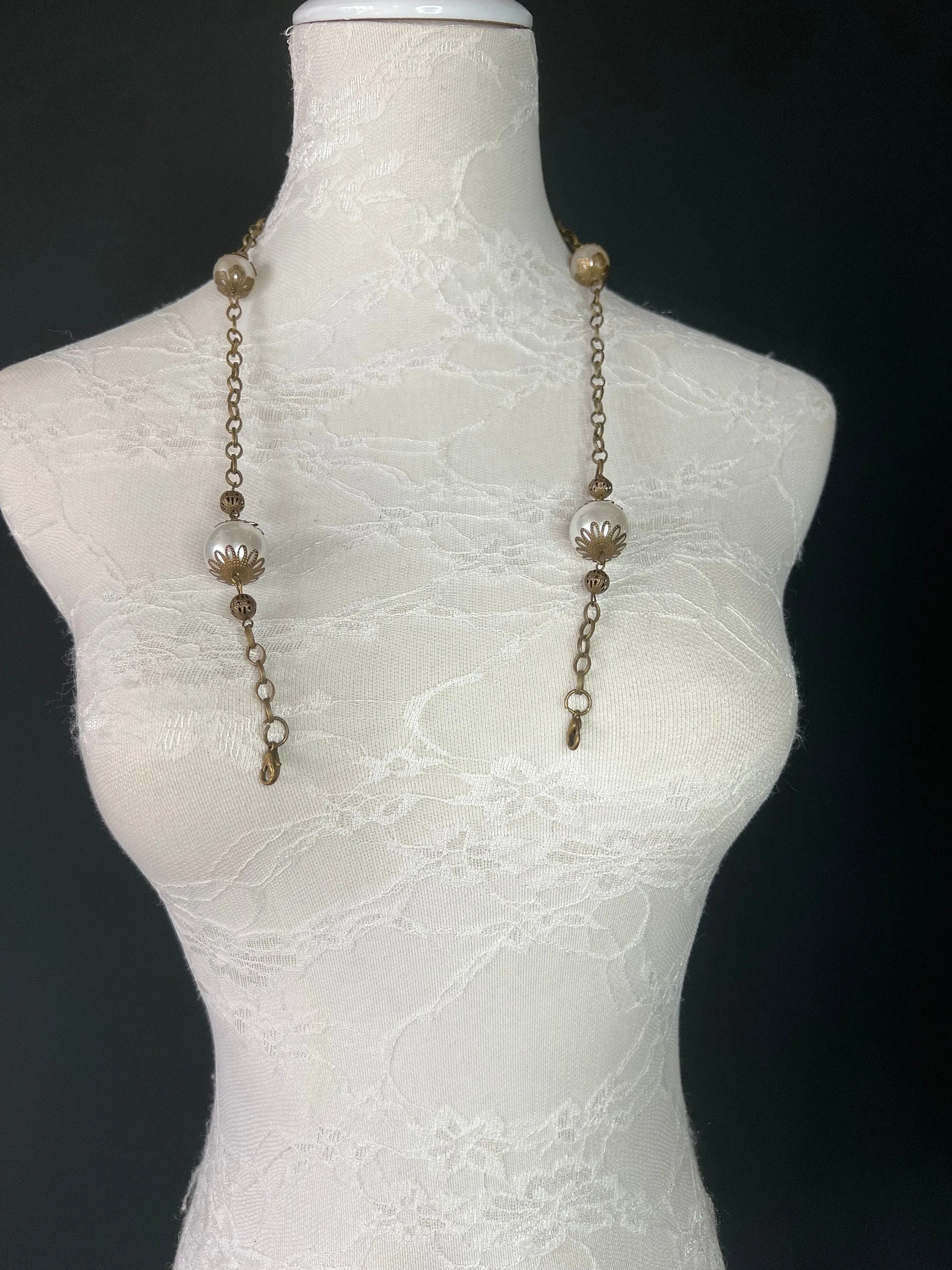 Handmade Pearl Beaded Glasses Spectacles Chain