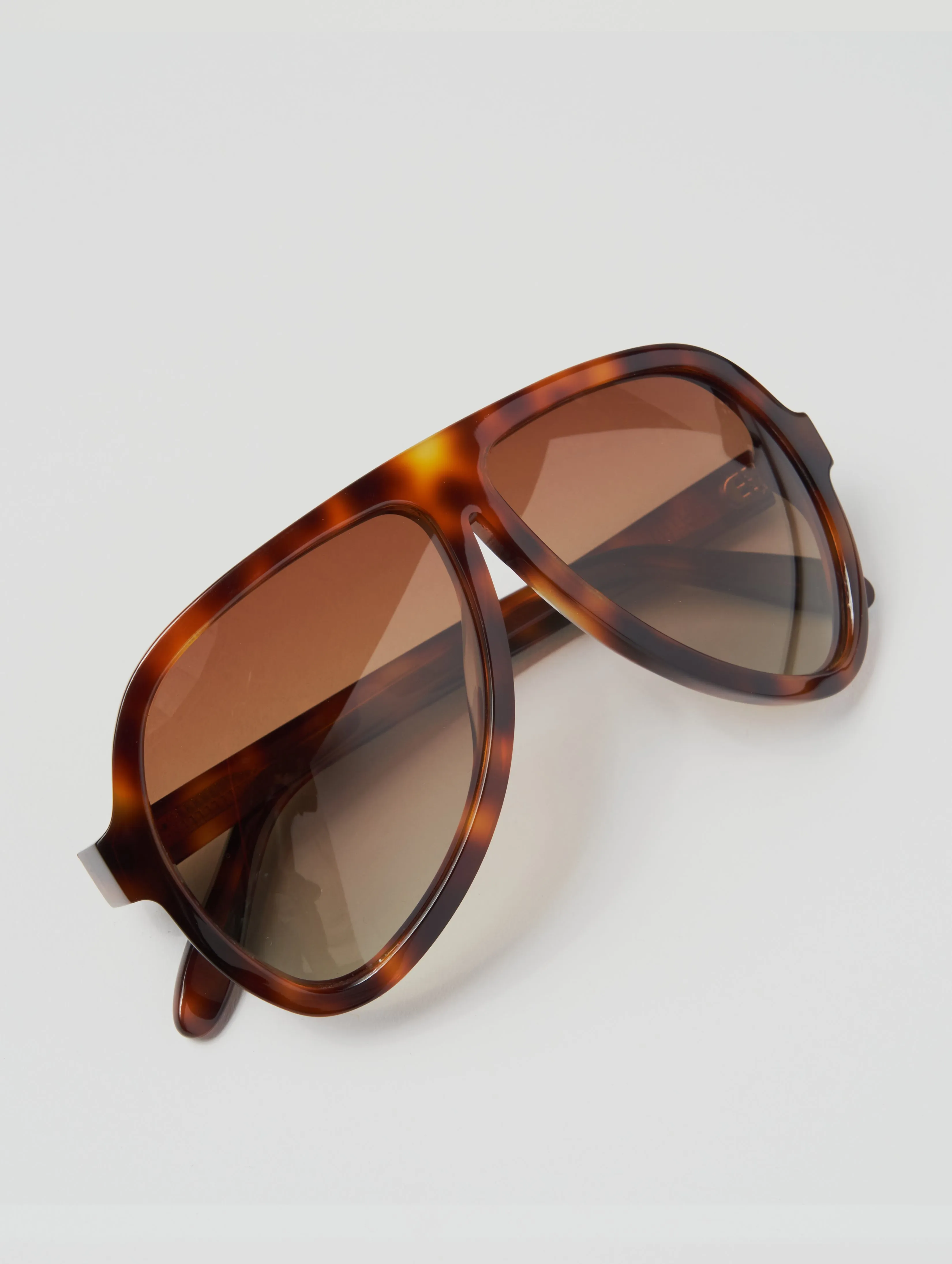 JAMES GIANT AVIATOR SUNGLASSES IN HAVANA-BROWN