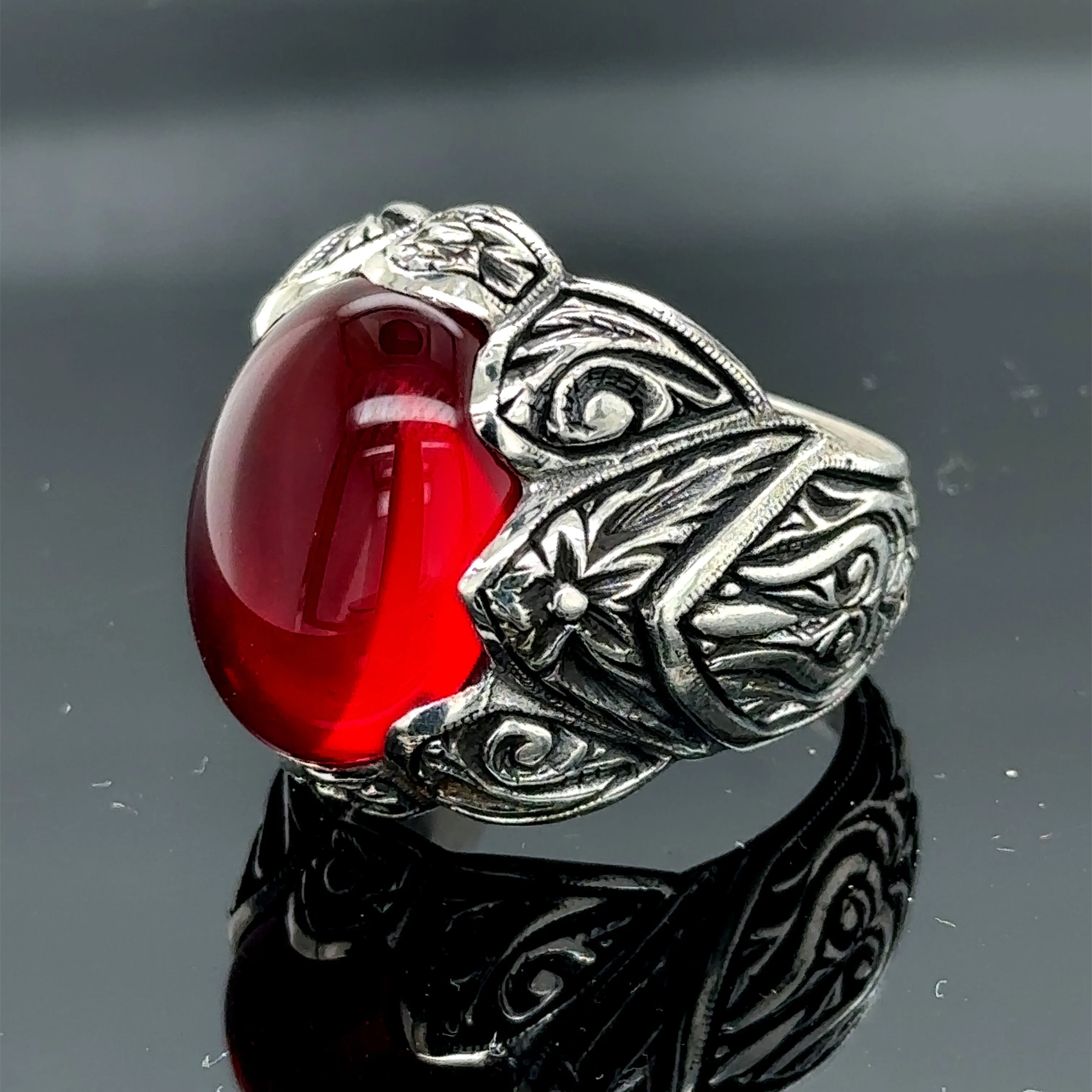 Men Handmade Engraved Red Ruby Gemstone Ring