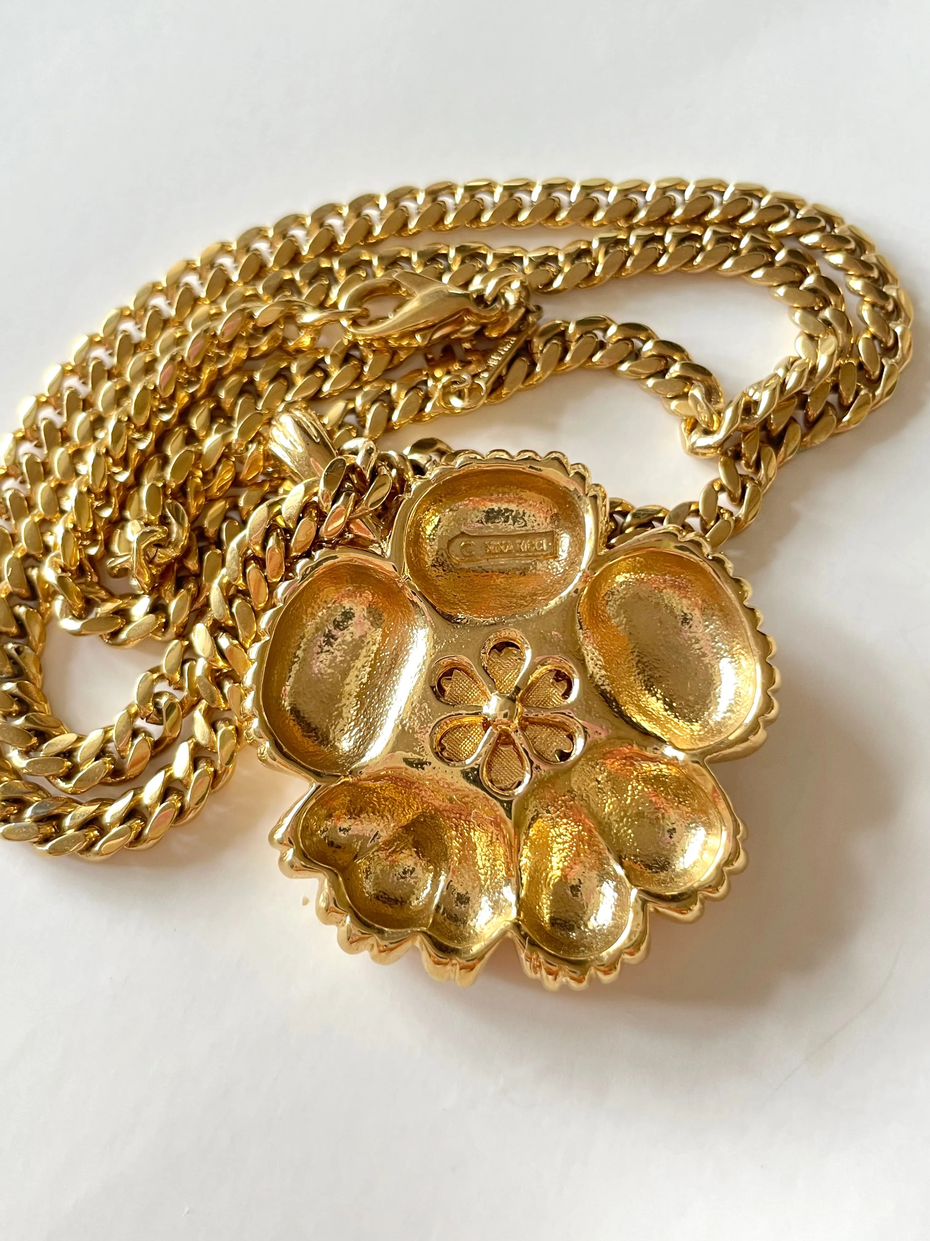 MINT. Vintage NINA RICCI golden chain necklace with big flower pendant top. Sunflower. Beautiful jewelry piece. 0409082