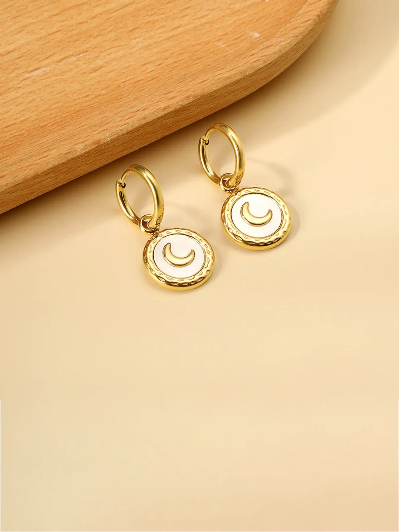 Moon Engraved Coin Charm Drop Earrings - FD ⚡