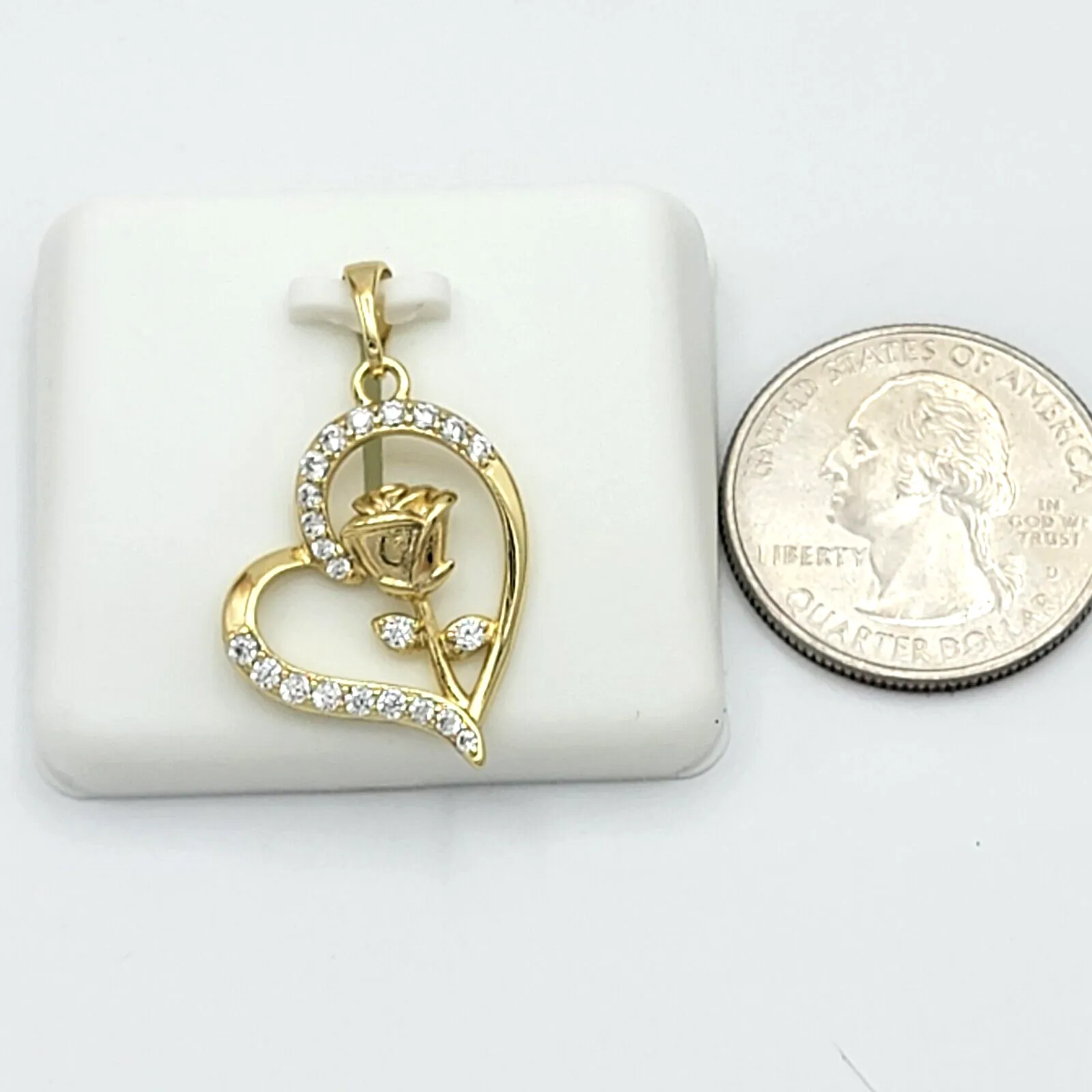 Necklaces - 14K Gold Plated. Rose Flower Heart.