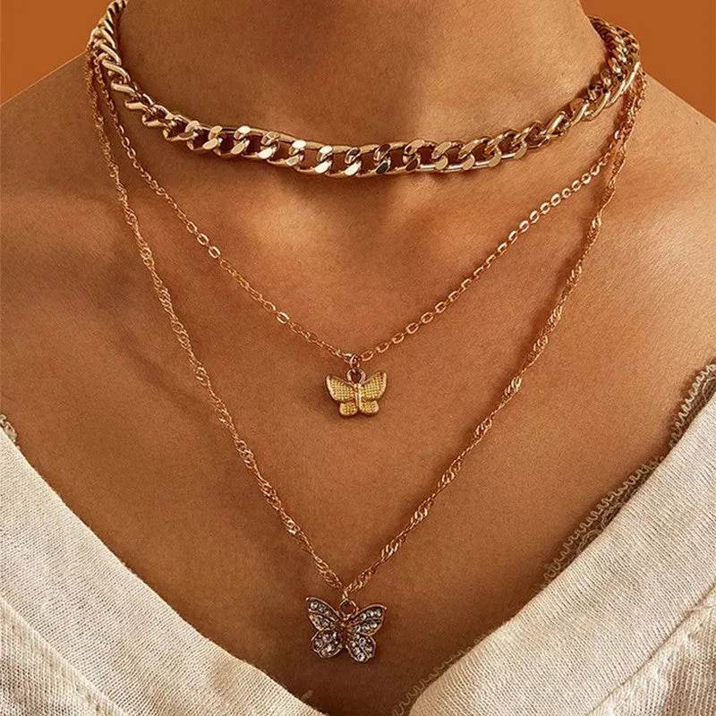 Pack of 2 Layered Heart Lock & Chunky Chain Butterfly Pendant