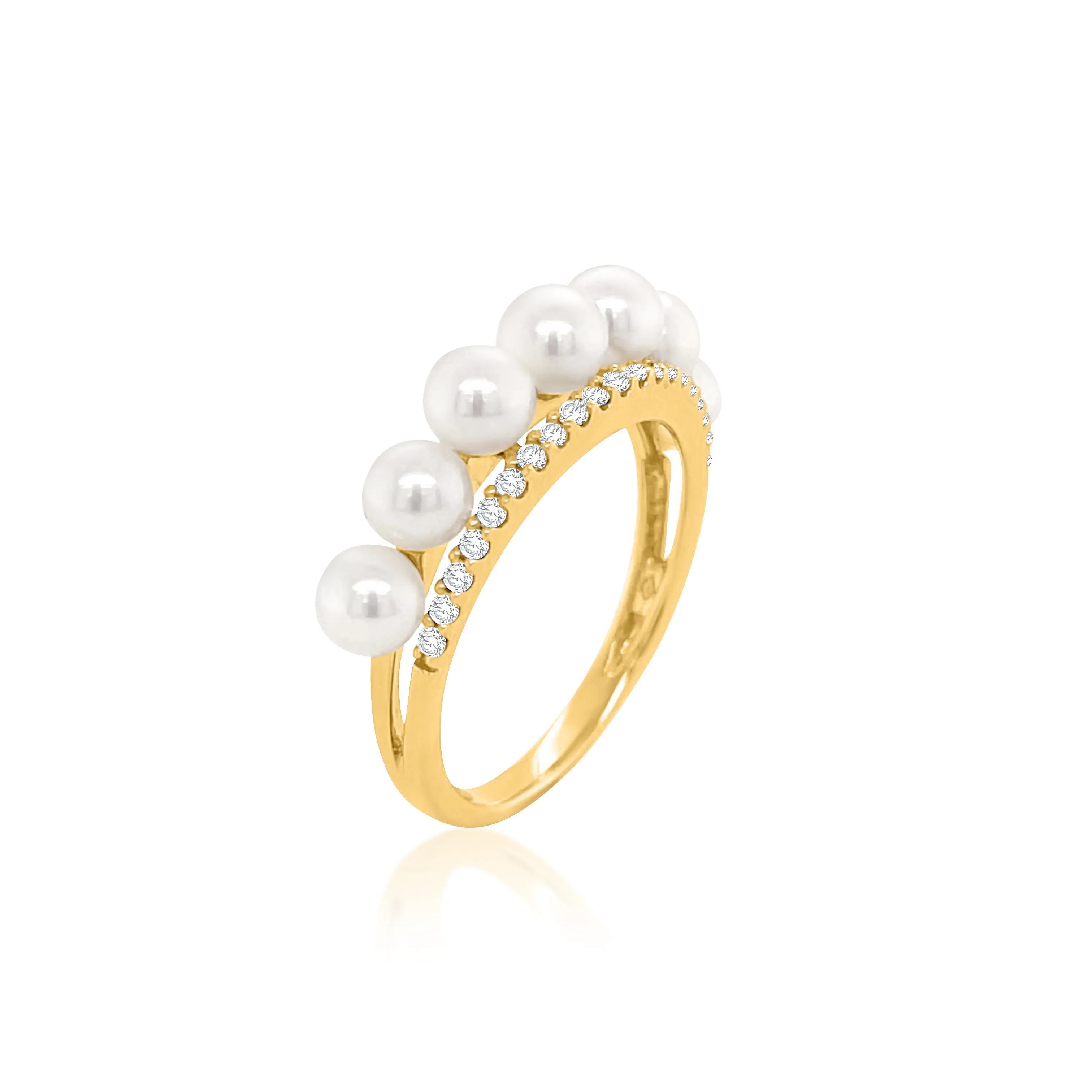 Pearl Ring with 0.16 Carat Diamonds in 14k Yellow Gold