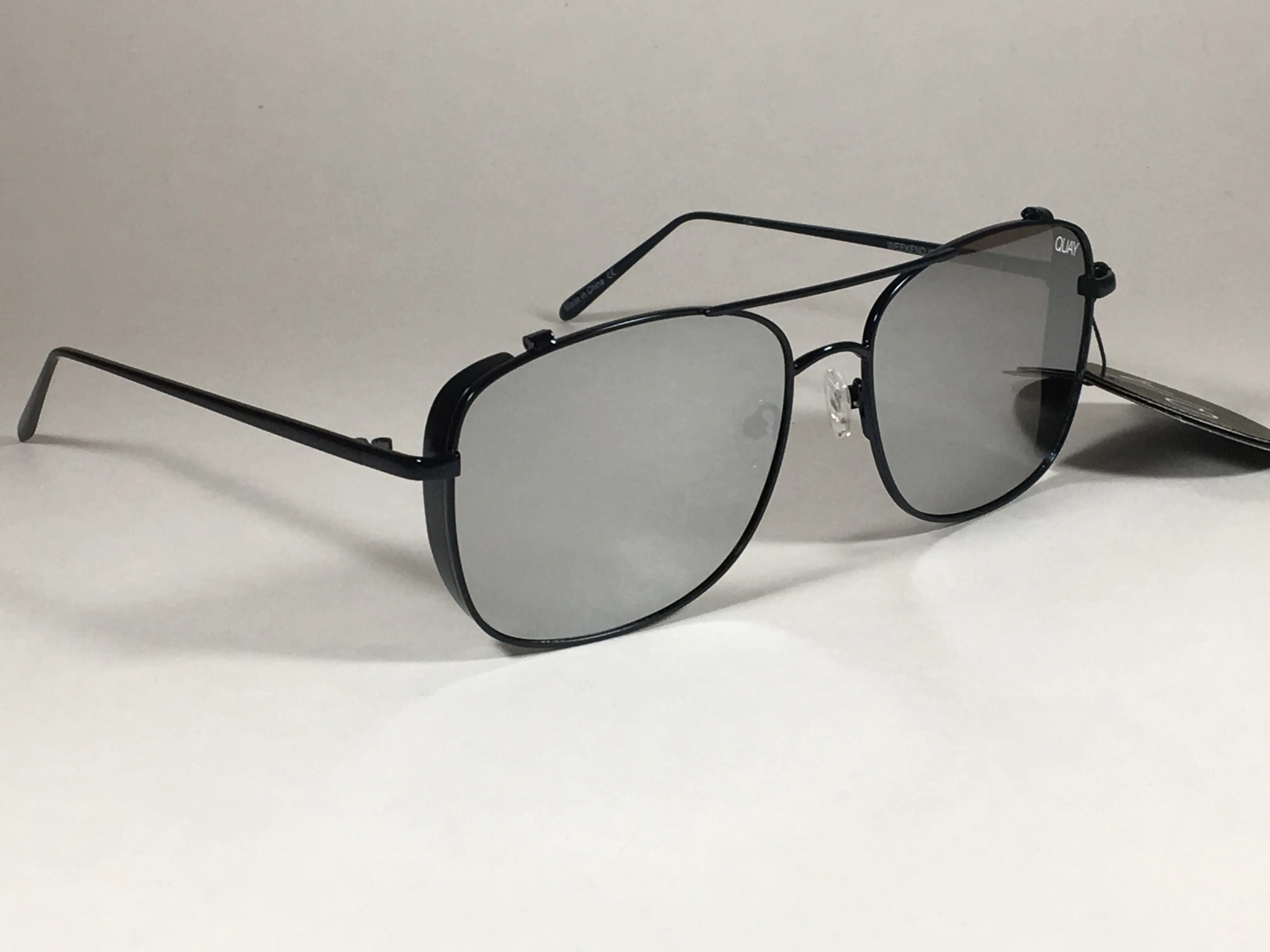 Quay Weekend Warrior Pilot Sunglasses Aviator Dark Navy Metal Silver Mirror Lens QM000198 NVY/SLV