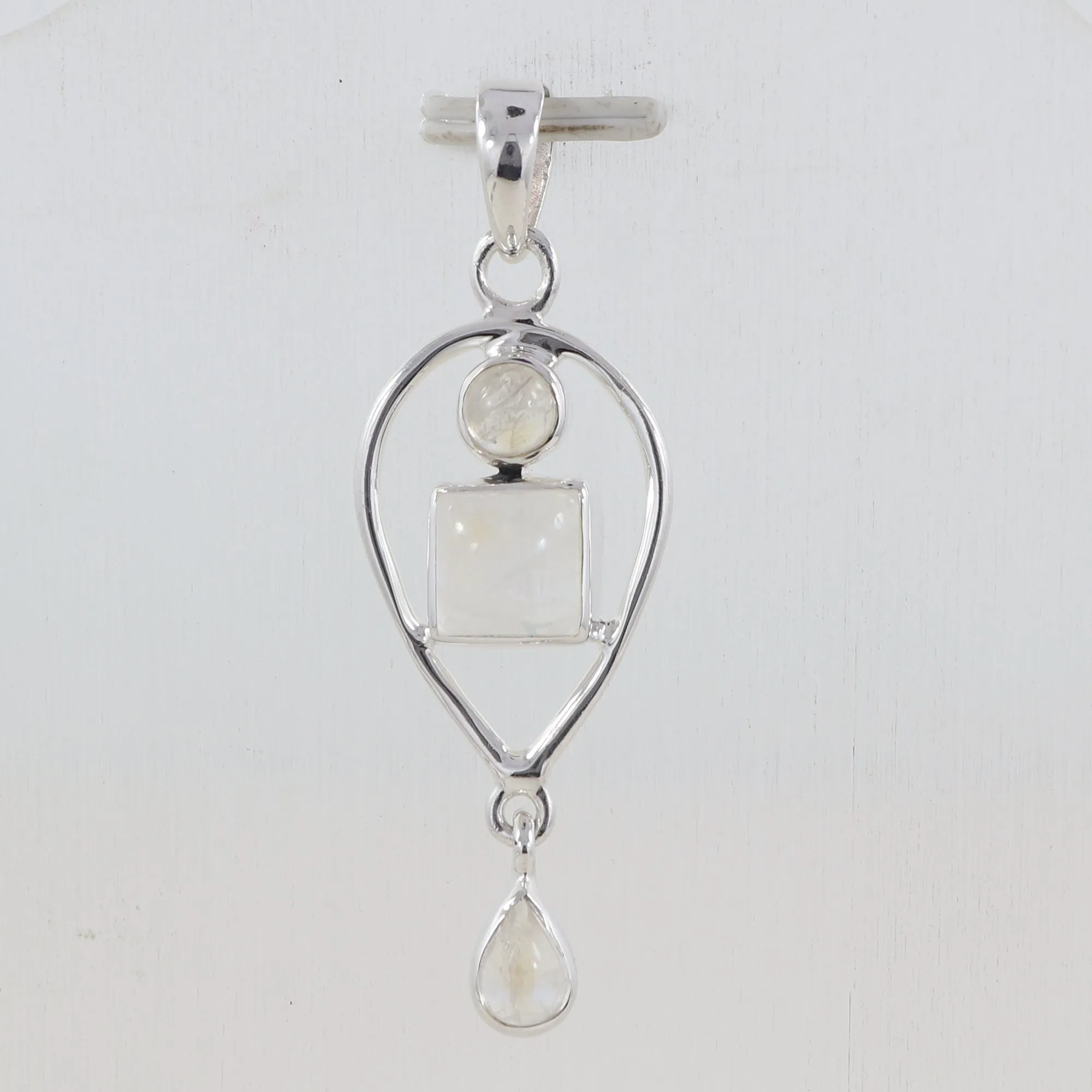 Rainbow Moonstone Silver Pendant