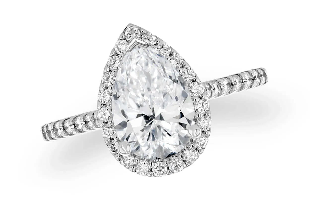 Ring 18kt Gold GIA Pear Diamond 2.33 cts & Round Diamonds