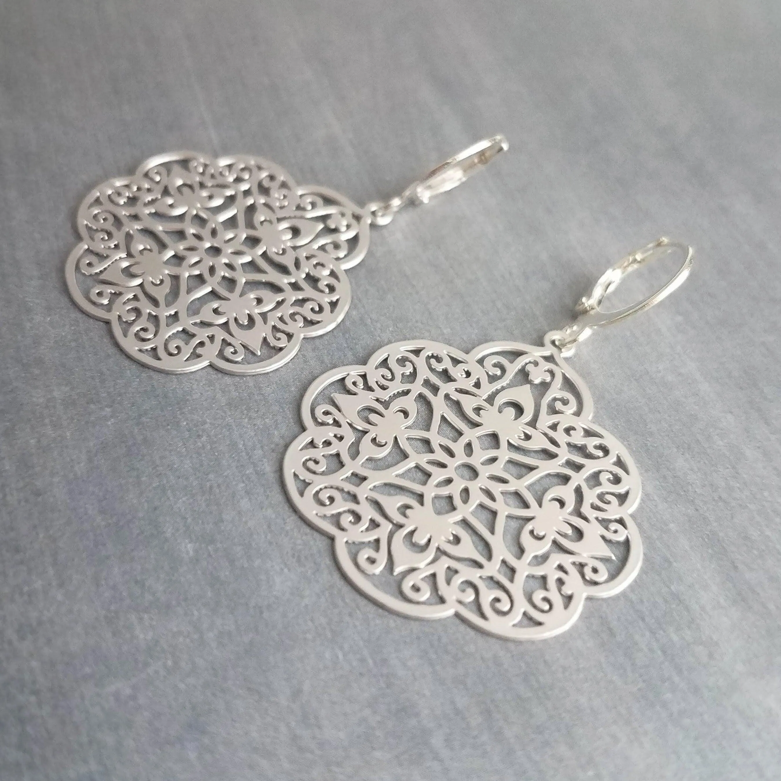 Silver Medallion Earrings, Morrocan earring, silver lacy earring, silver filigree earring, floral earring, cut out design, snap huggie hoop