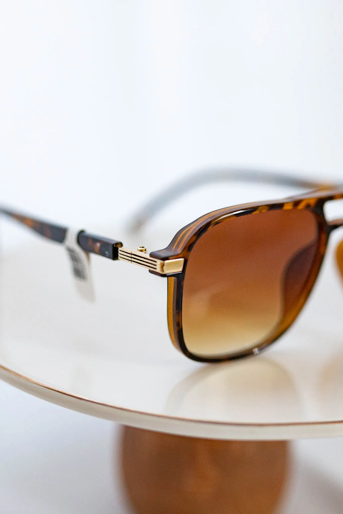 Stylish Assorted Sunglasses, VARIOUS