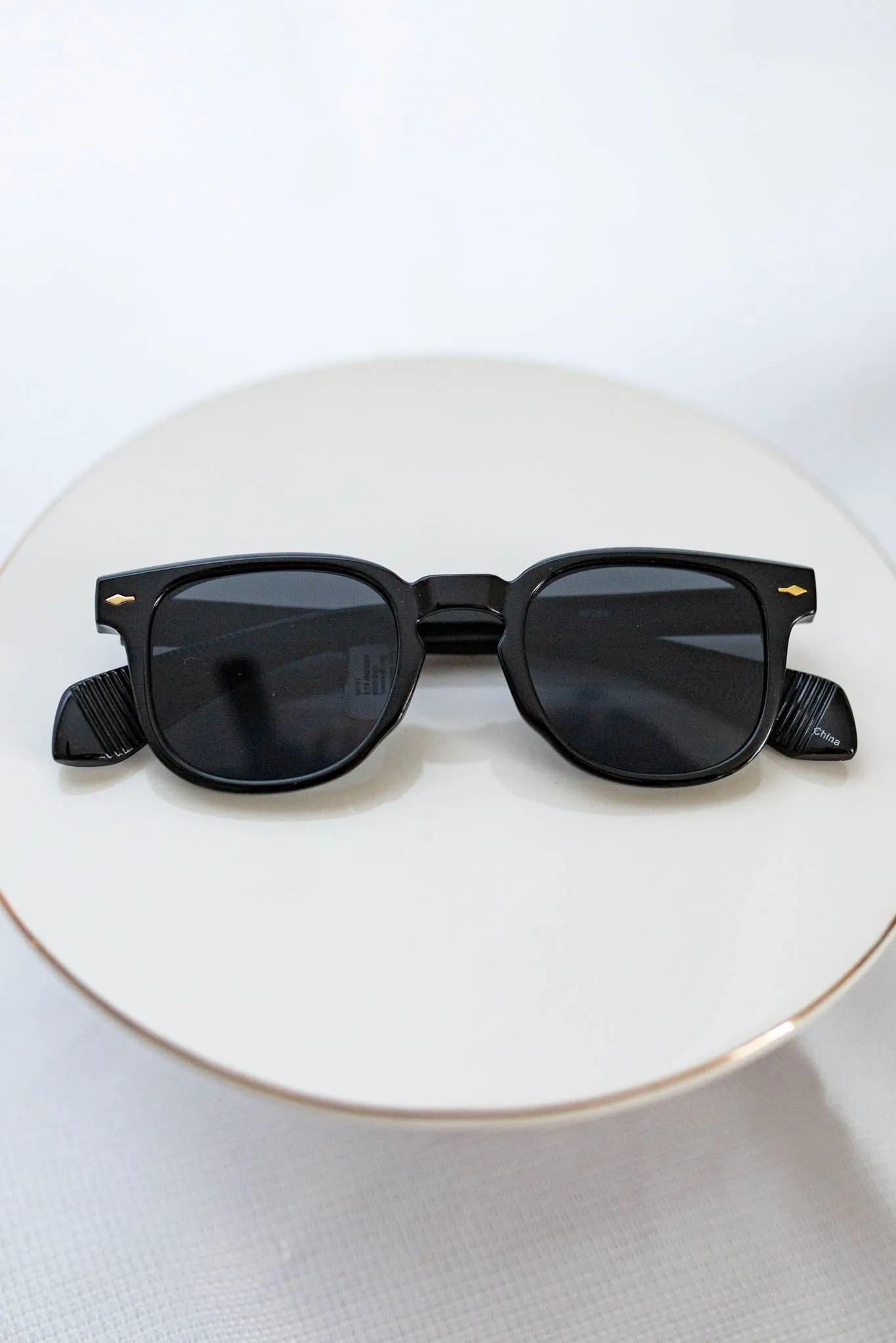 Stylish Assorted Sunglasses, VARIOUS