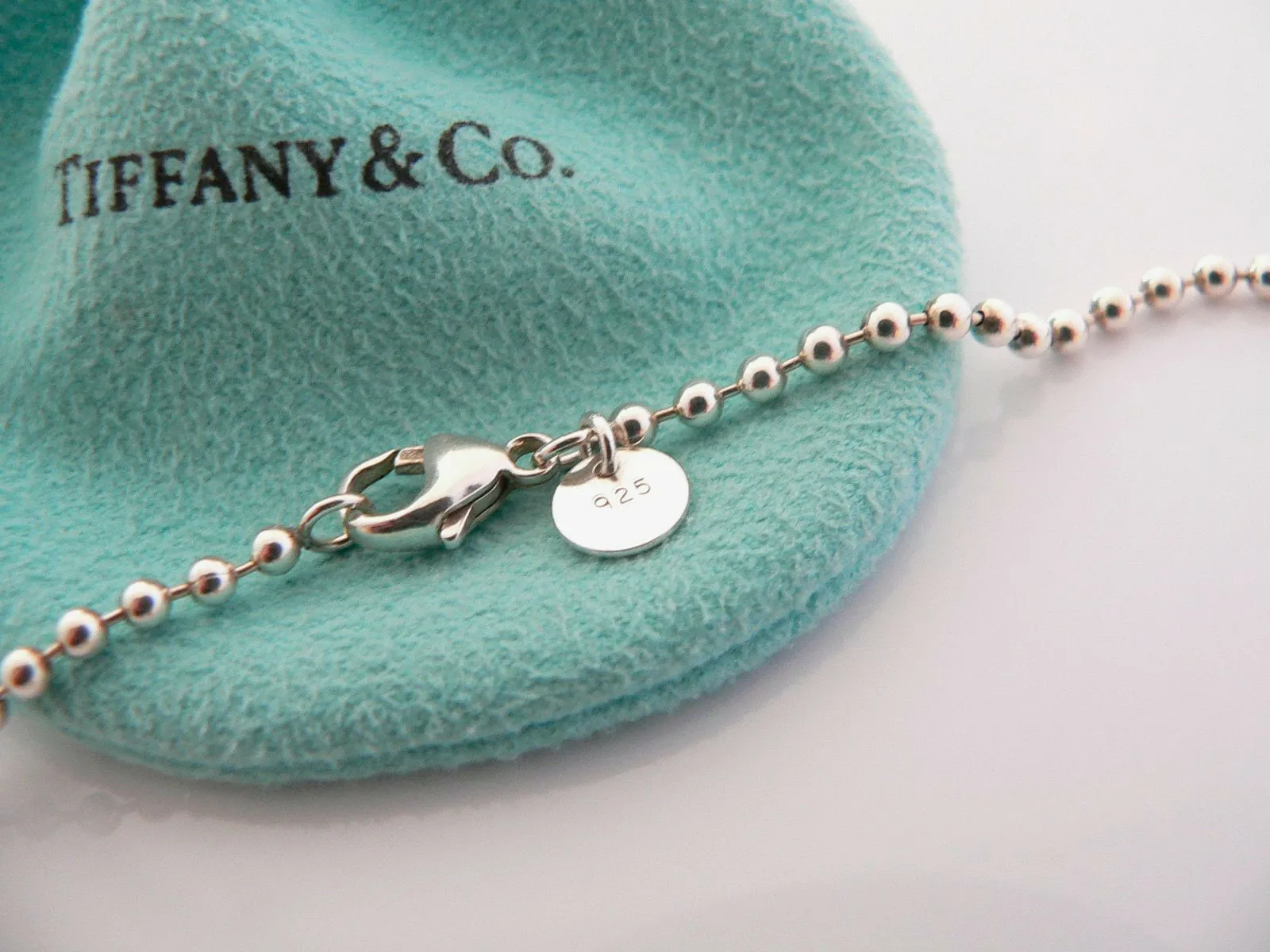 Tiffany & Co Silver 18K Gold Heart Key Necklace Pendant 20 Inch Gift Pouch Love
